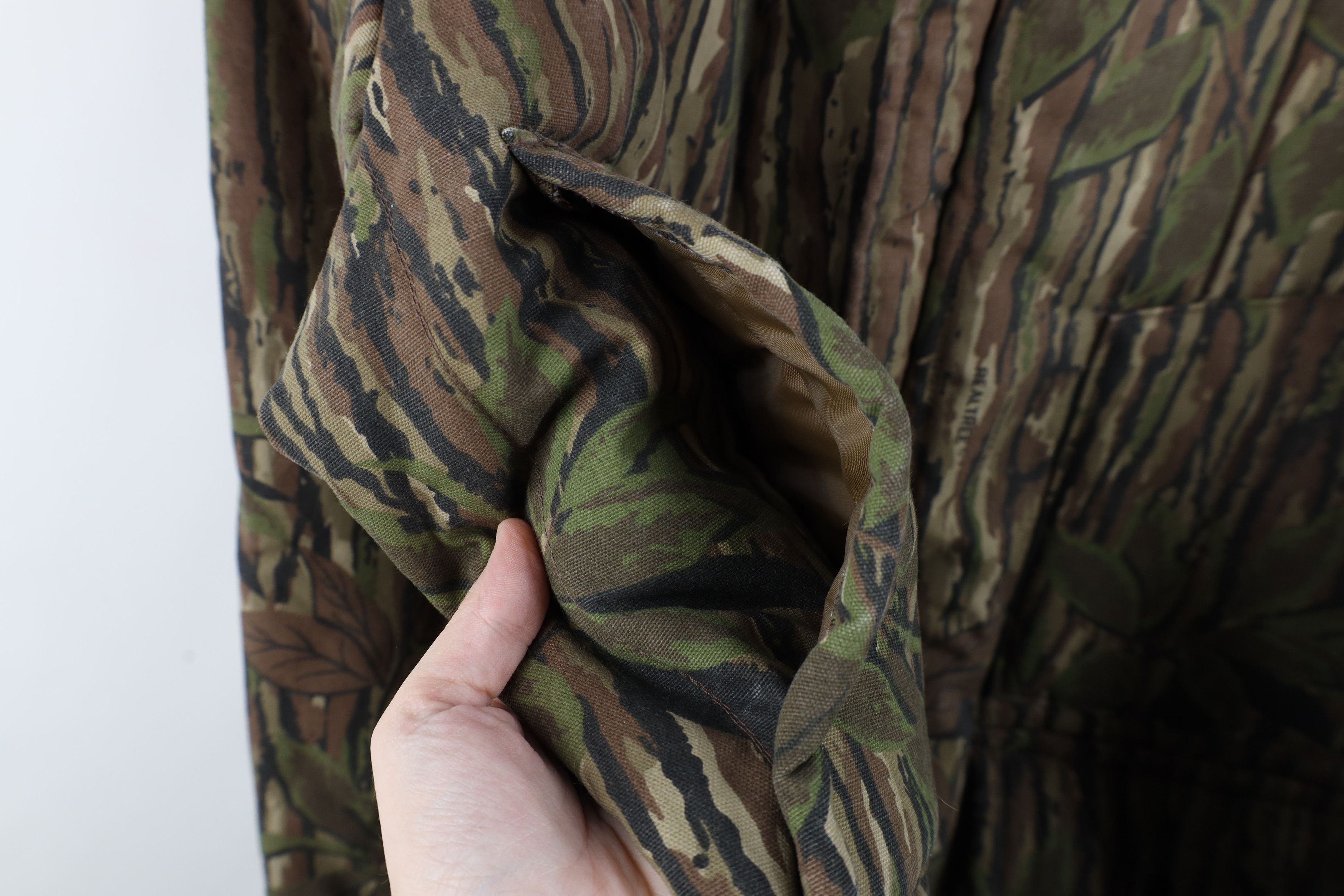 Walls Vintage 90s Walls Camouflage Quilted Chore Barn Jacket USA Size US XL / EU 56 / 4 - 8 Thumbnail