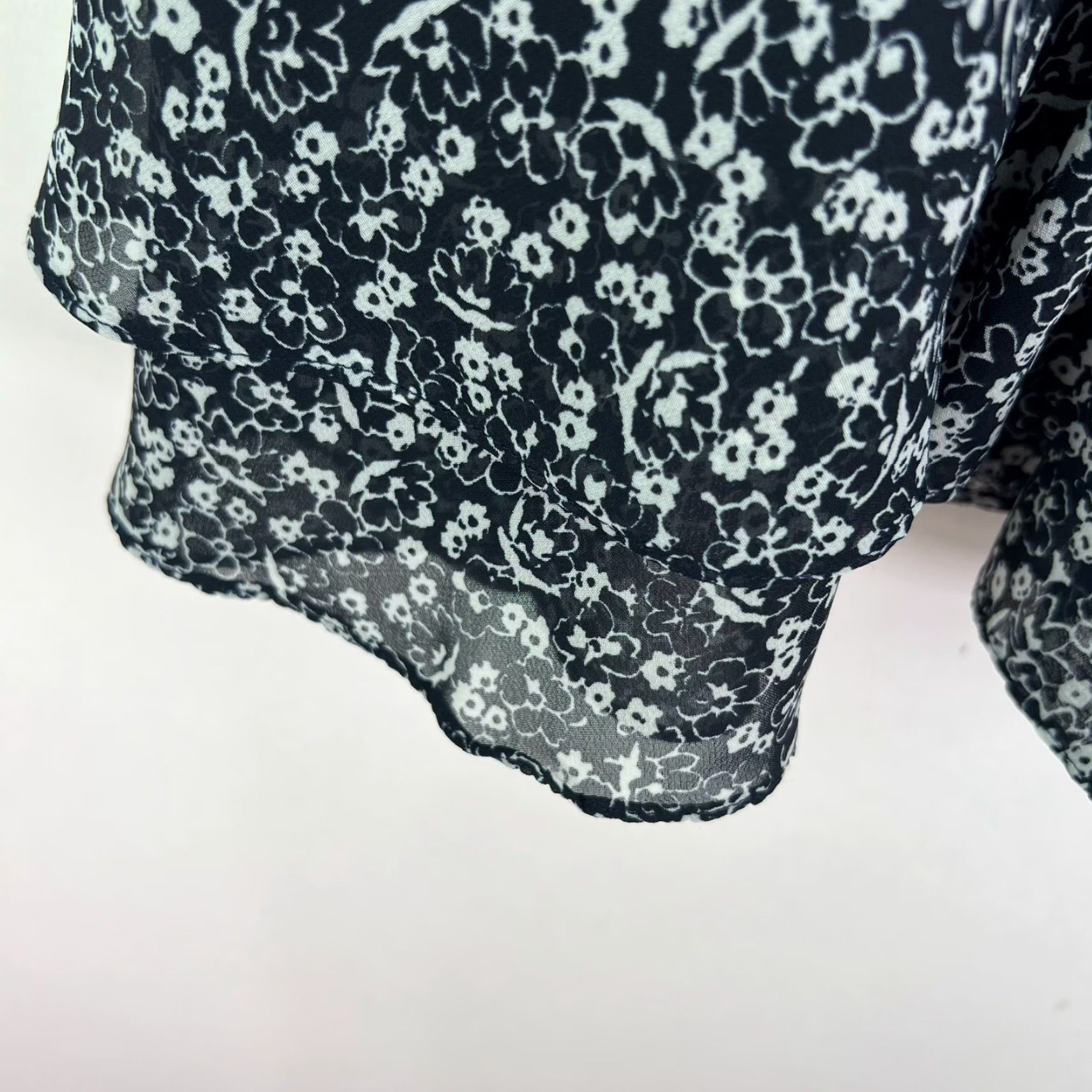Chaps Chaps Skirt Midi Floral Lined Pleated Womens Size L Black/White Size 36" / US 14 / IT 50 - 4 Thumbnail