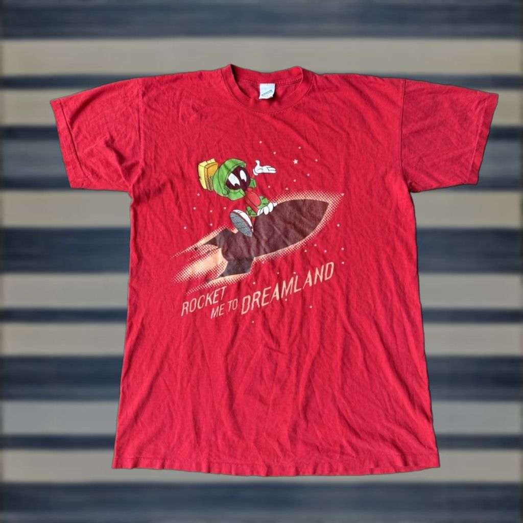 Vintage VINTAGE Marvin the Martian Looney Tunes Sleep T Shirt One Size Red Cotton Men T-Shirt 90s Cartoon Space Logo All Seasons Mens Size US M / EU 48-50 / 2 - 1 Thumbnail