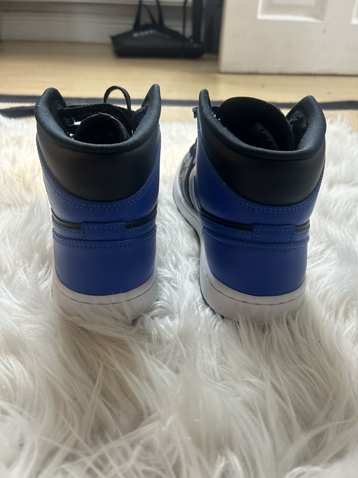 Jordan Brand Jordan 1 Mid - Hyper royal Size US 7.5 / EU 40-41 - 3 Thumbnail