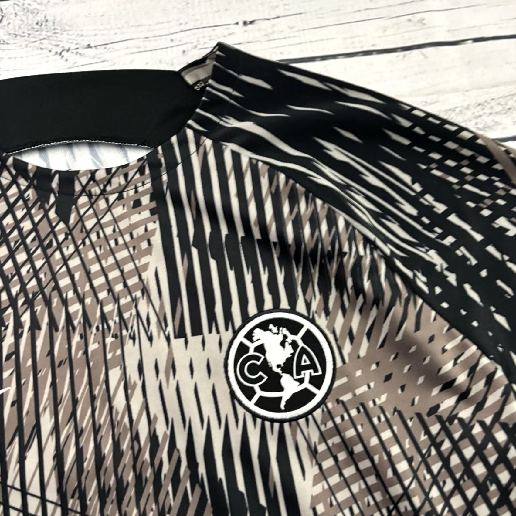 Nike Nike Dri-Fit CA Club America Short Sleeve Soccer Jersey Men's Large Black Brown Size US L / EU 52-54 / 3 - 2 Thumbnail