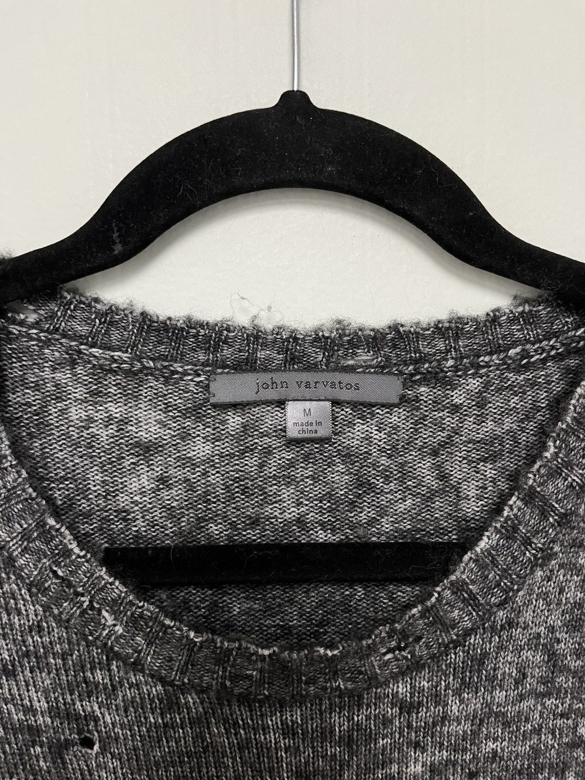 John Varvatos Distressed crewneck. Medium Size US M / EU 48-50 / 2 - 6 Thumbnail