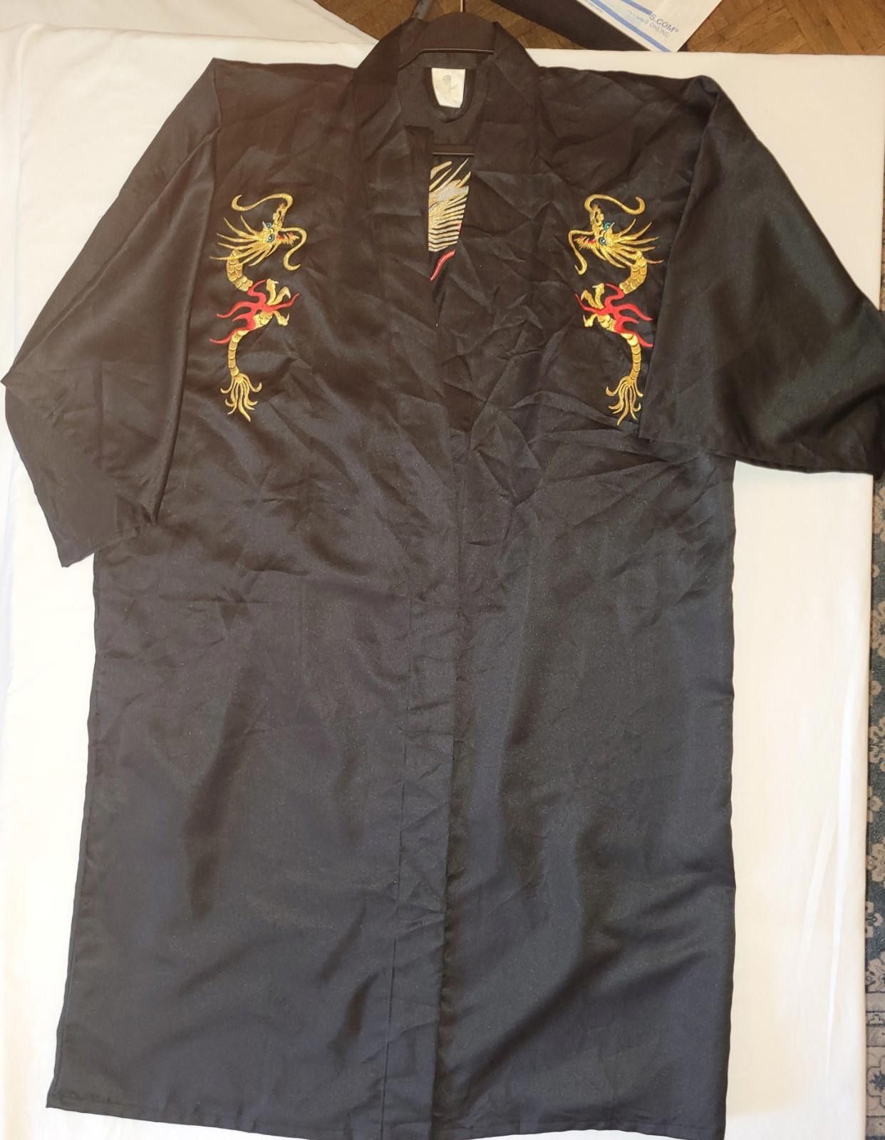 The Unbranded Brand unisex black satin robe with gold dragon embroidery Size ONE SIZE - 1 Thumbnail