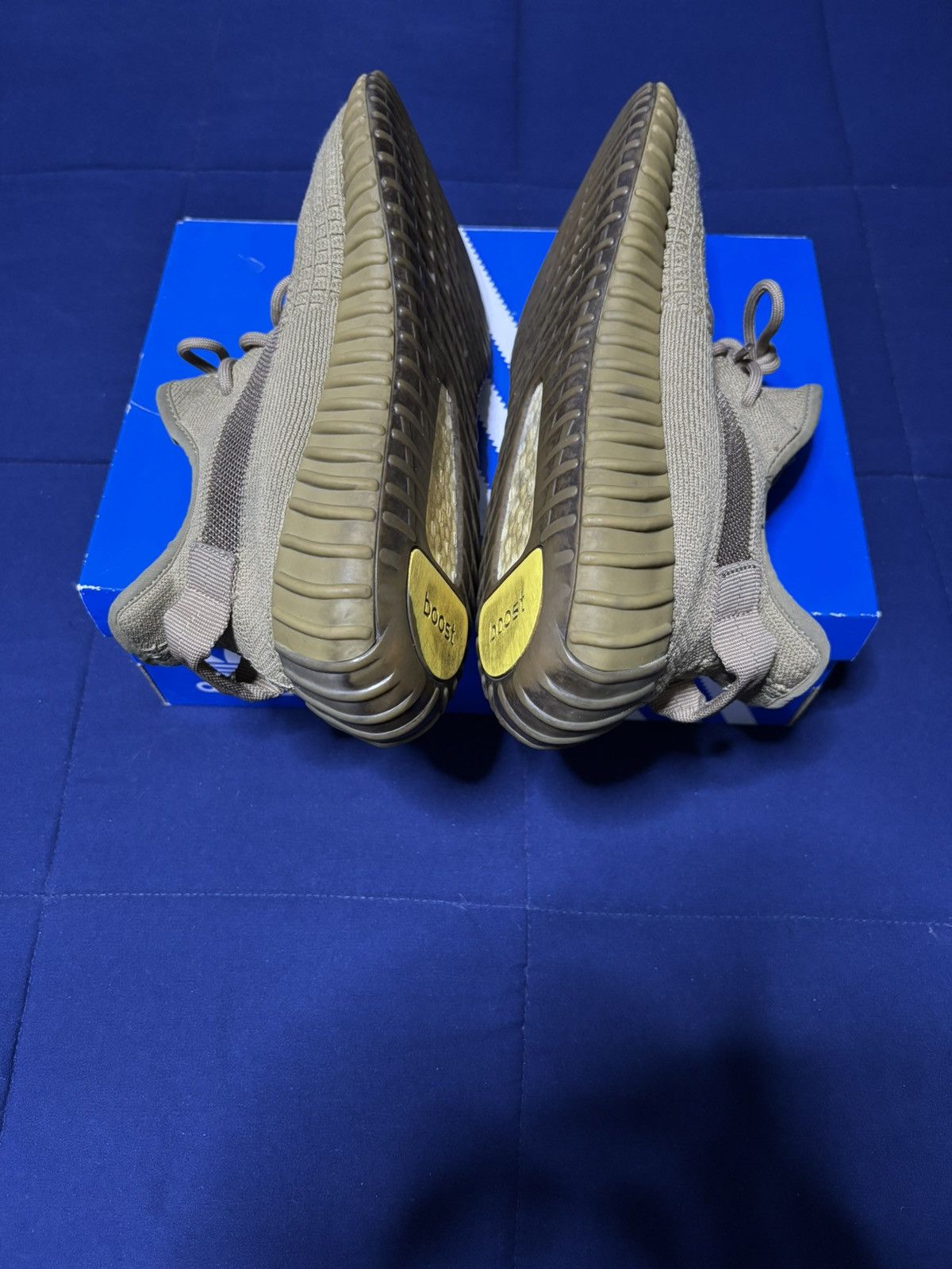 Adidas Adidas Yeezy Boost 350 V2 Earth 2020 Size 10.5 Size US 10.5 / EU 43-44 - 3 Thumbnail