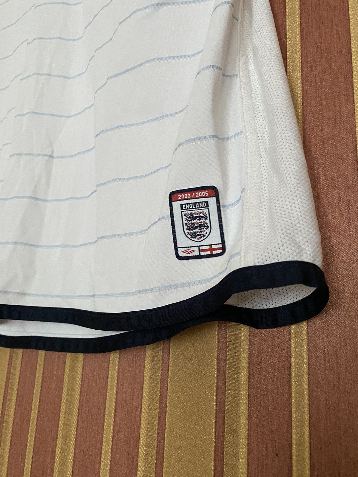 Umbro ENGLAND 2003 2005 HOME SOCCER JERSEY UMBRO REVERSIBLE Size US L / EU 52-54 / 3 - 2 Thumbnail