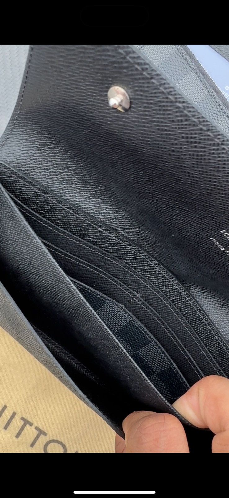 Louis Vuitton LOUIS VUITTON 🔥 BLACK AND GREY MONOGRAM POCKETBOOK (LIMITED) Size ONE SIZE - 19 Thumbnail