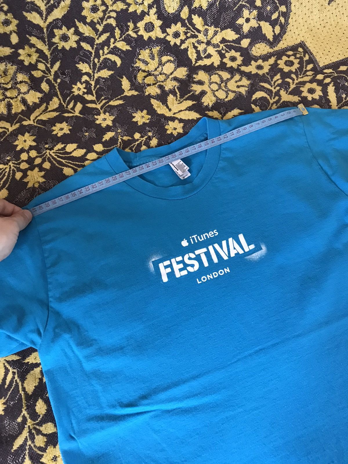 American Apparel × Apple × Vintage 🔥 Rare Apple iTunes Festival Y2K T Shirt Size US S / EU 44-46 / 1 - 8 Thumbnail