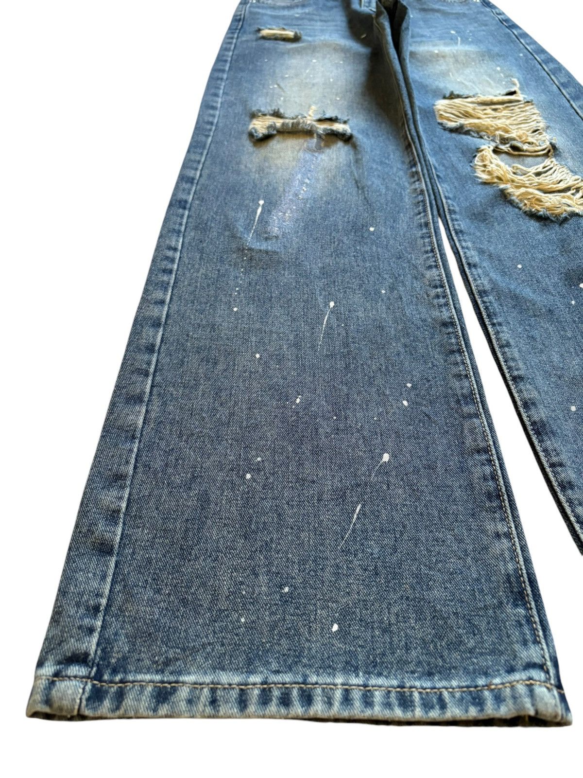 Japanese Brand Vintage Japanese Brand Painted Splattered Ripped Baggy Jeans Size 26" / US 2 / IT 38 - 6 Thumbnail
