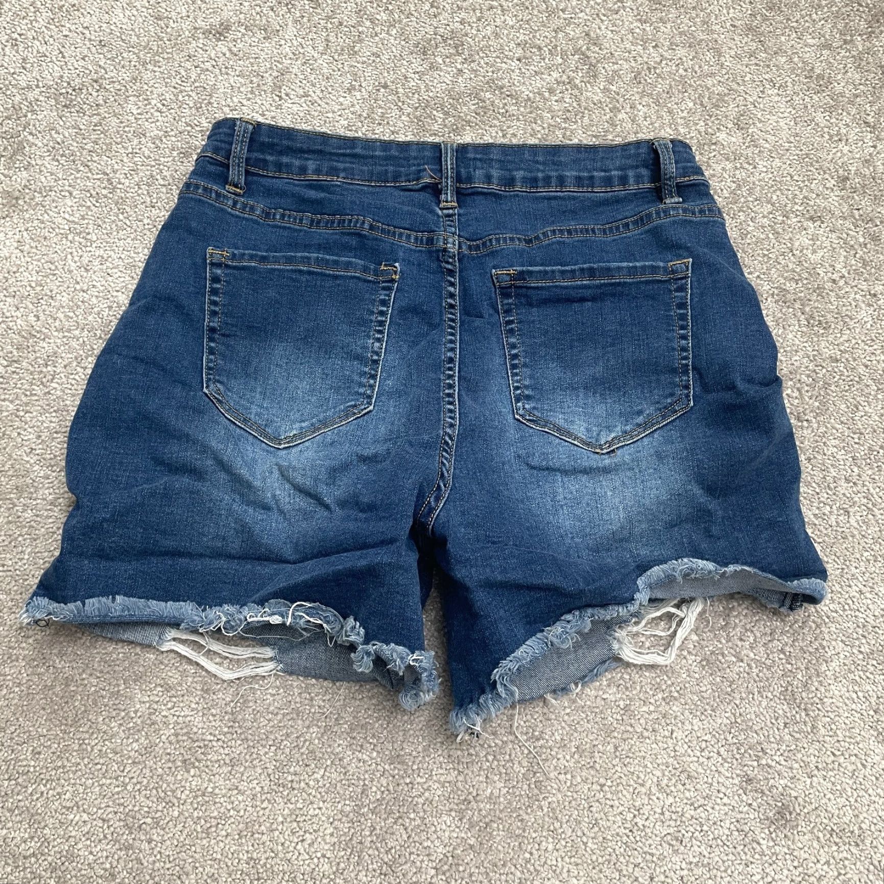 Fashion Nova FASHION NOVA Distressed Cut Off Denim Shorts Juniors 13 Blue High Rise Casual Women Size 34" / US 12 / IT 48 - 2 Thumbnail
