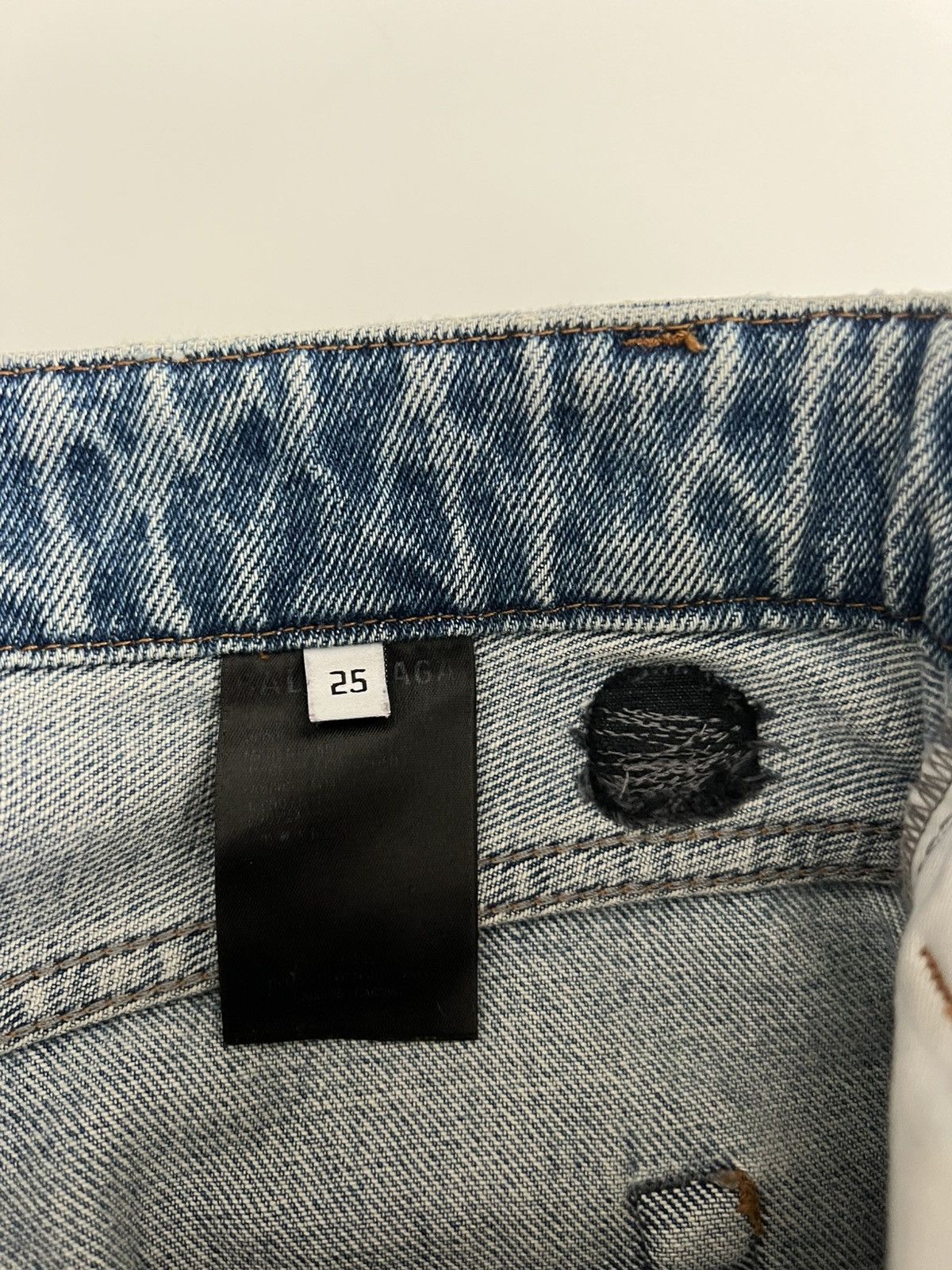 Balenciaga Balenciaga Distressed Jeans Size 26" / US 2 / IT 38 - 11 Thumbnail