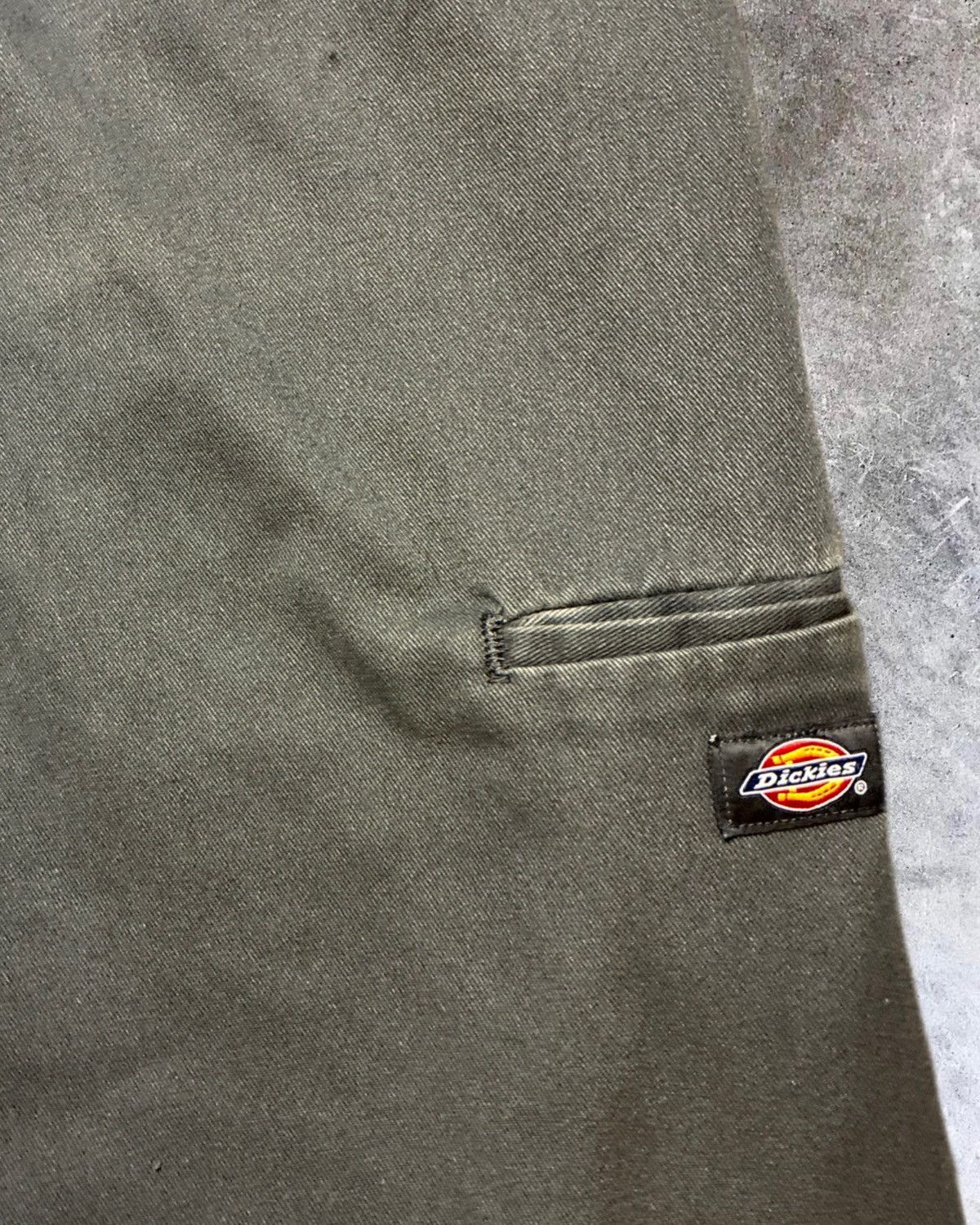 Dickies Vintage Grey Dickies Shorts Size 36 Relaxed Y2K Skater Size US 36 / EU 52 - 6 Thumbnail