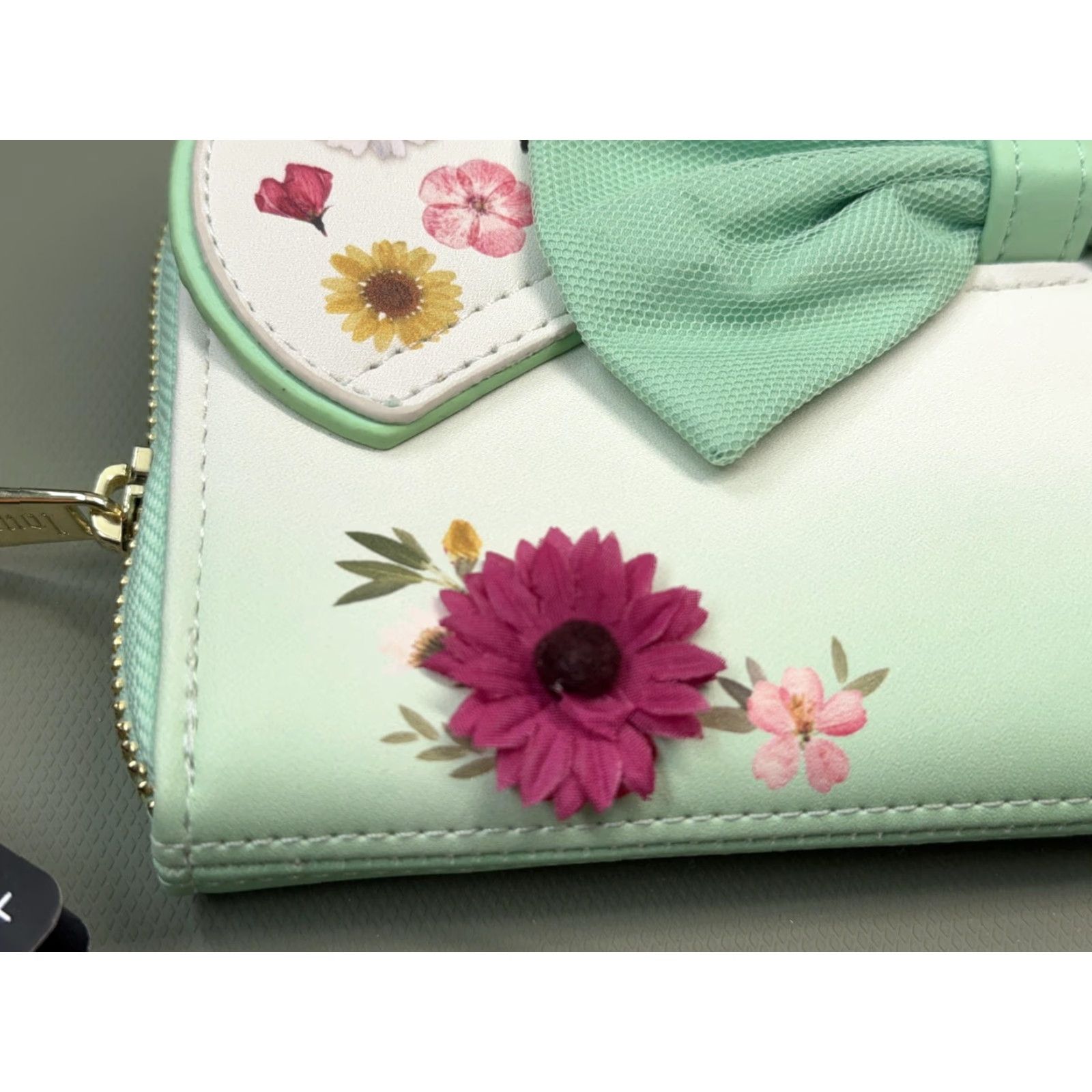 Vintage Disney Loungefly Mint Green Floral Bow Zip-Around Wallet Women One Size Size ONE SIZE - 4 Thumbnail