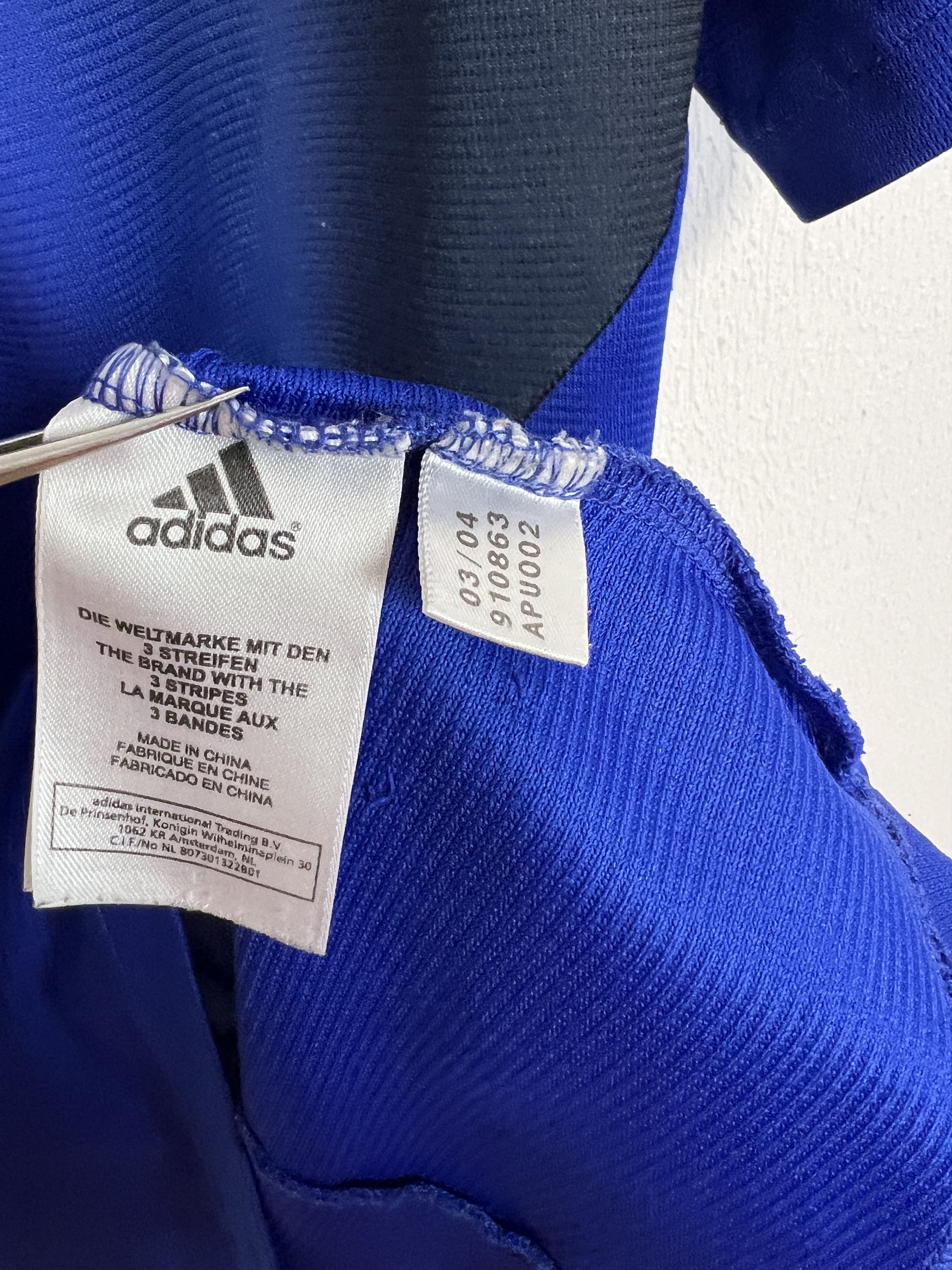 Adidas Vintage Newcastle United Football Train Shirt Soccer Jersey Size US L / EU 52-54 / 3 - 6 Thumbnail