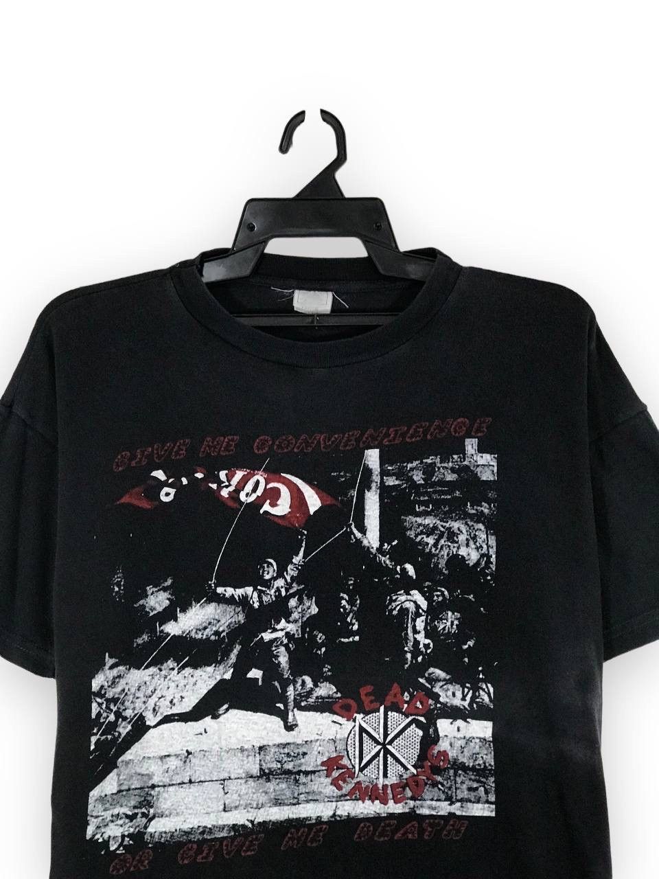 Band Tees vintage 80s Dead Kennedys give me convenience or give me Size US L / EU 52-54 / 3 - 2 Thumbnail