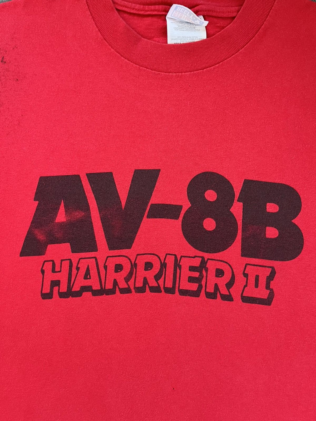 Vintage Vintage 90’s Boeing AV-8B Harrier II T-Shirt Size US XL / EU 56 / 4 - 4 Thumbnail