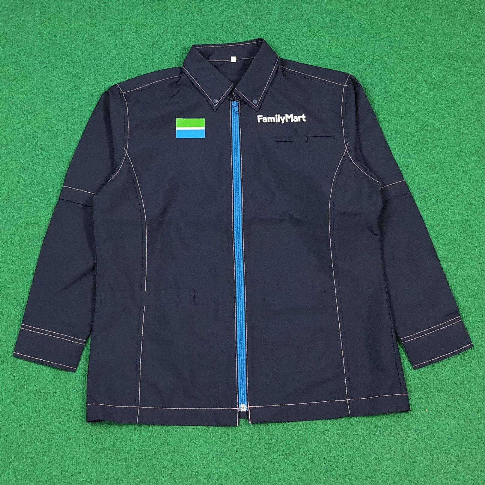 Japanese Brand Vintage Family Mart Japan Staff Uniform Work Jacket C299N68 Size US S / EU 44-46 / 1 - 1 Thumbnail