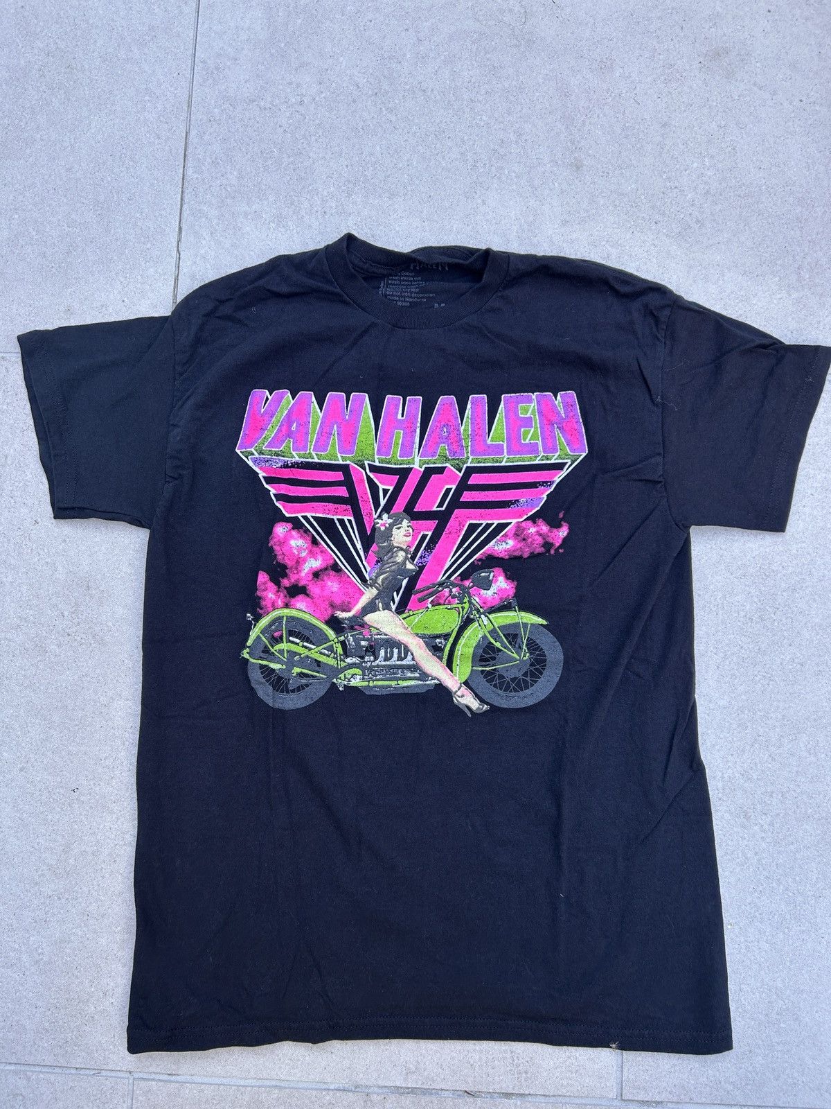 Vintage Van Halen Rock n Roll Tee Size US M / EU 48-50 / 2 - 1 Thumbnail