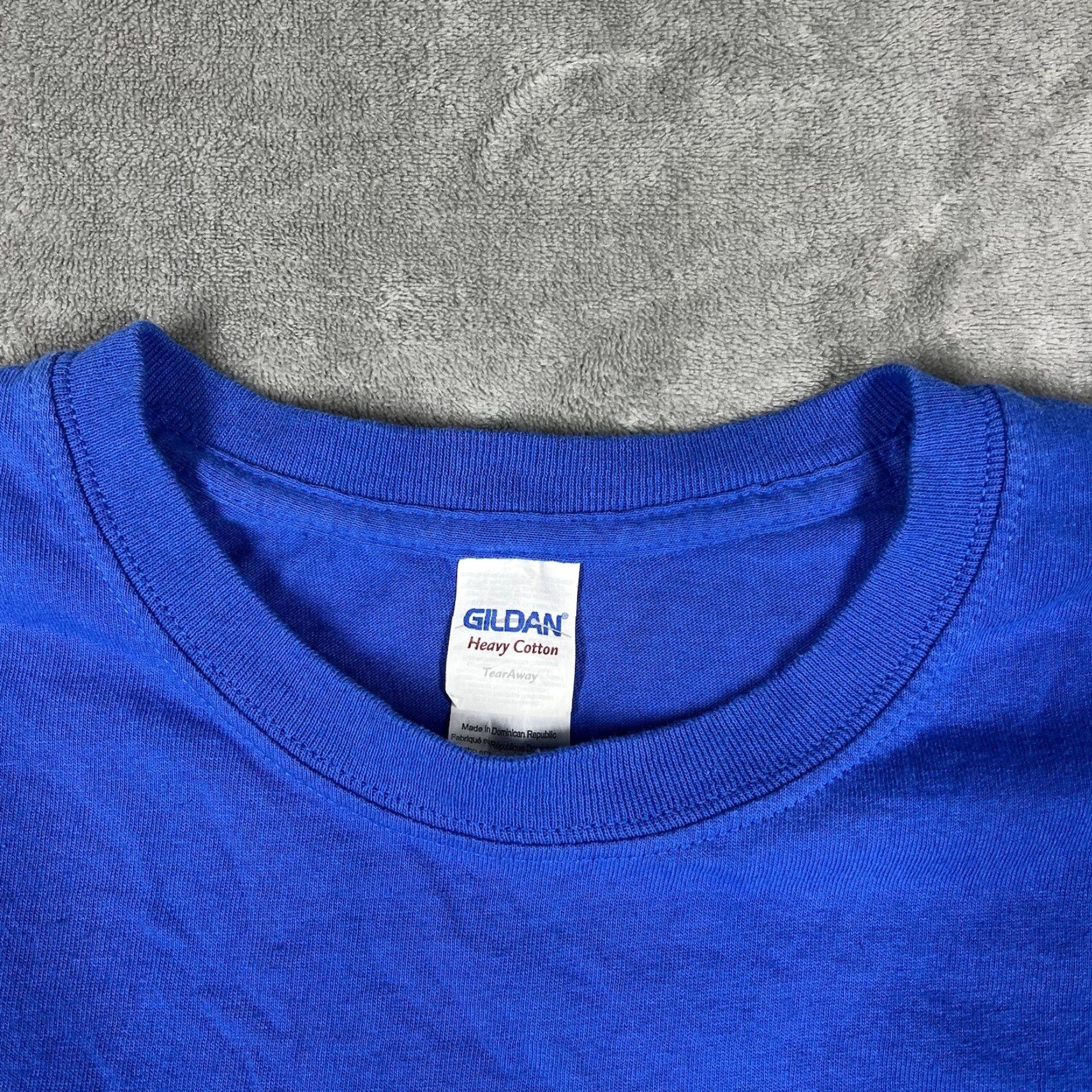 Gildan VINTAGE Bud Light Official Beer Sponsor of The NFL Men's Large Royal Blue T-Shirt Gildan Size US L / EU 52-54 / 3 - 5 Thumbnail