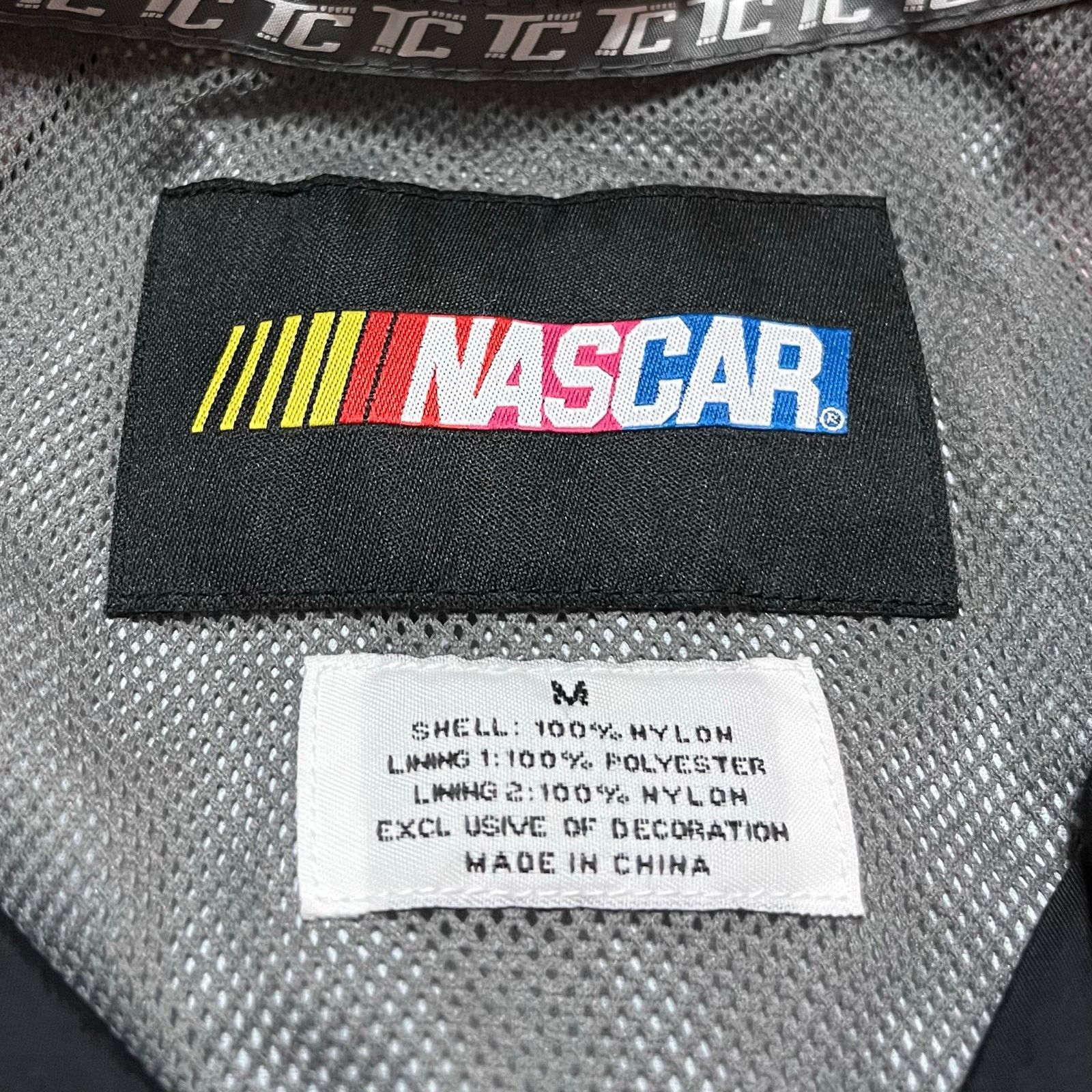 NASCAR Vintage NASCAR Jeff Gordon #24 DuPont Racing Jacket Red Blac Size US M / EU 48-50 / 2 - 4 Thumbnail
