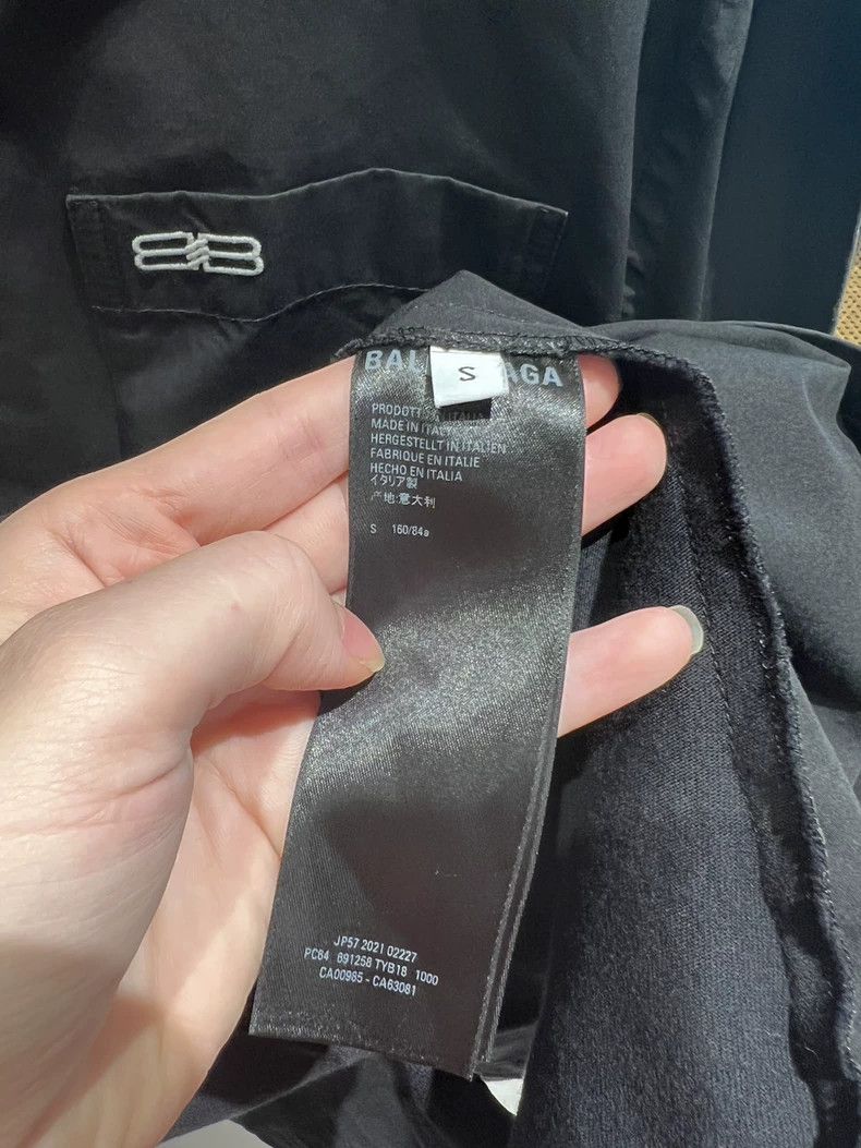 Balenciaga Balenciaga Black Buckle Destroyed Shirt Size US S / EU 44-46 / 1 - 3 Thumbnail