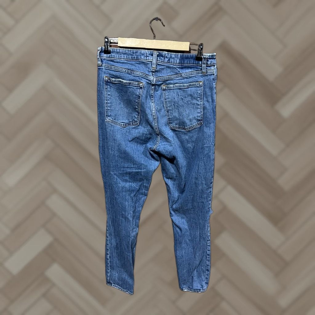 Abercrombie & Fitch Abercrombie & Fitch Skinny Jeans Denim Distressed Blue 30 Regular Women Size 30 Blue Distressed Skinny Jeans Womens Size 30" / US 8 / IT 44 - 1 Thumbnail