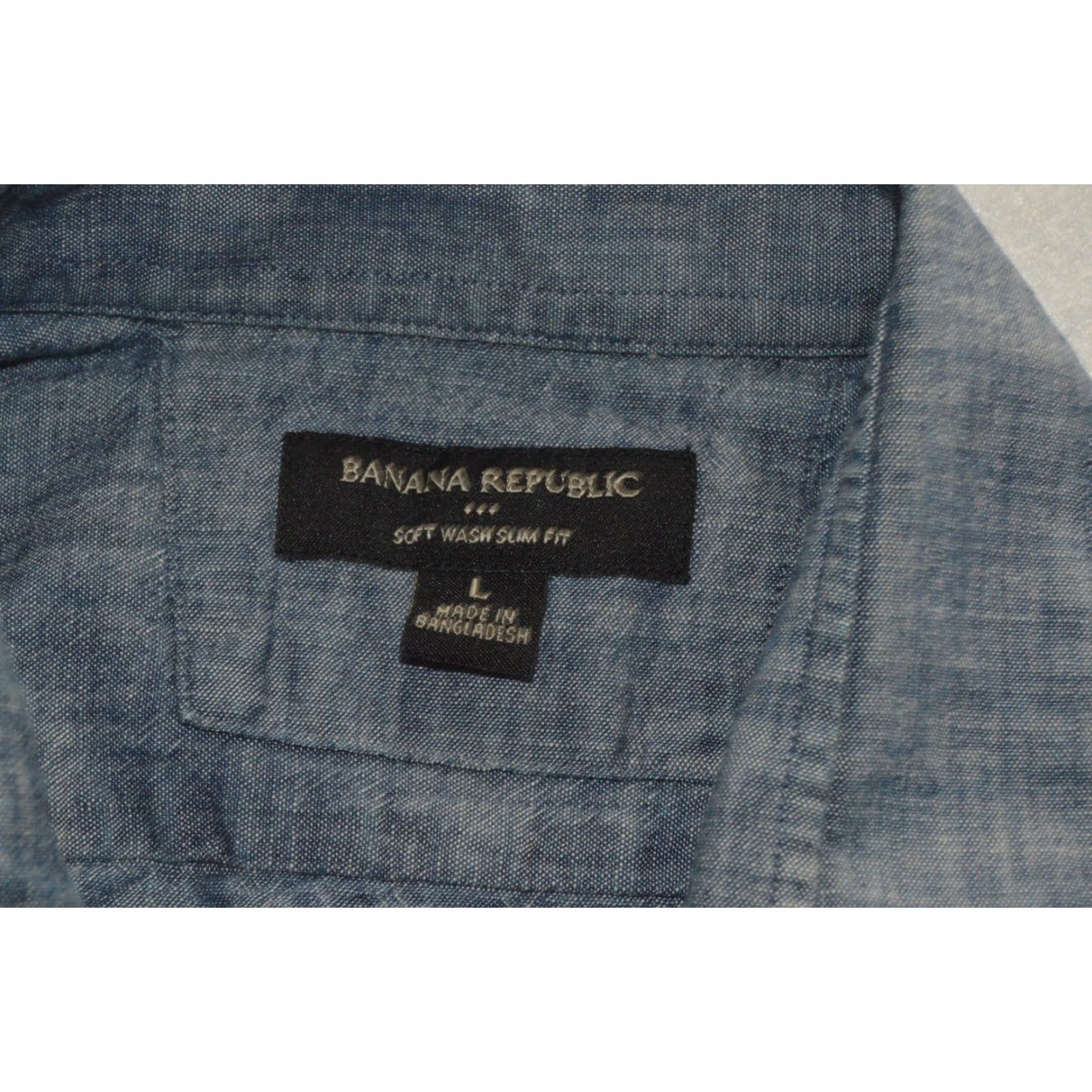 Banana Republic Banana Republic Shirt Mens L Blue Chambray Slim Fit Button-Up with Pocket - Casual, Business, Classic, Cotton Chambray Shirt Mens L Blue Size US L / EU 52-54 / 3 - 4 Thumbnail