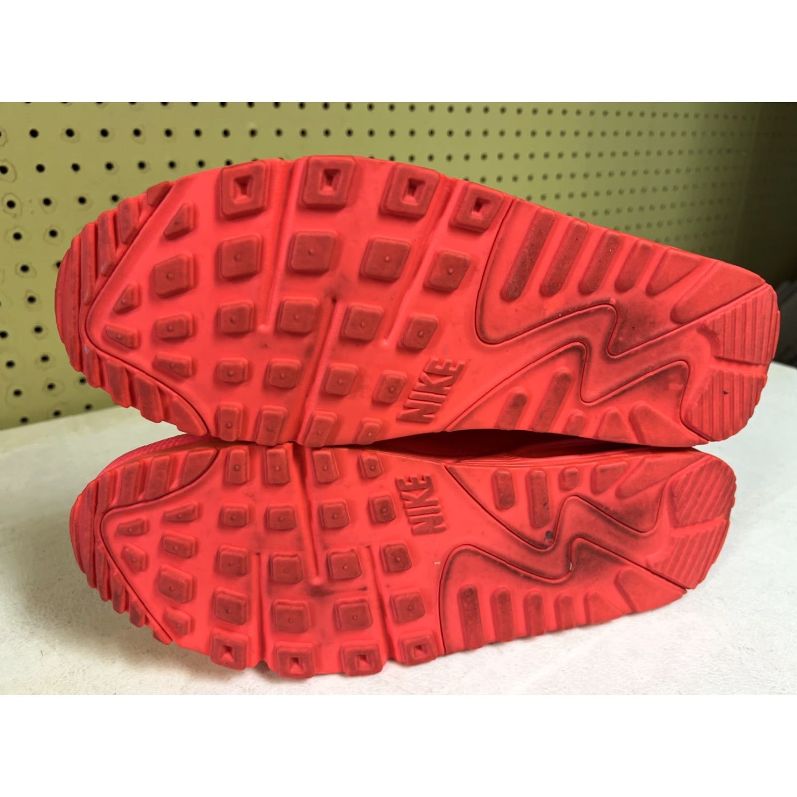 Nike **Nike Air Max 90 Size 13 Red Women's** User: **Nike Air Max 90 Size 13 Red Women's** Size US 12 / IT 42 - 5 Thumbnail