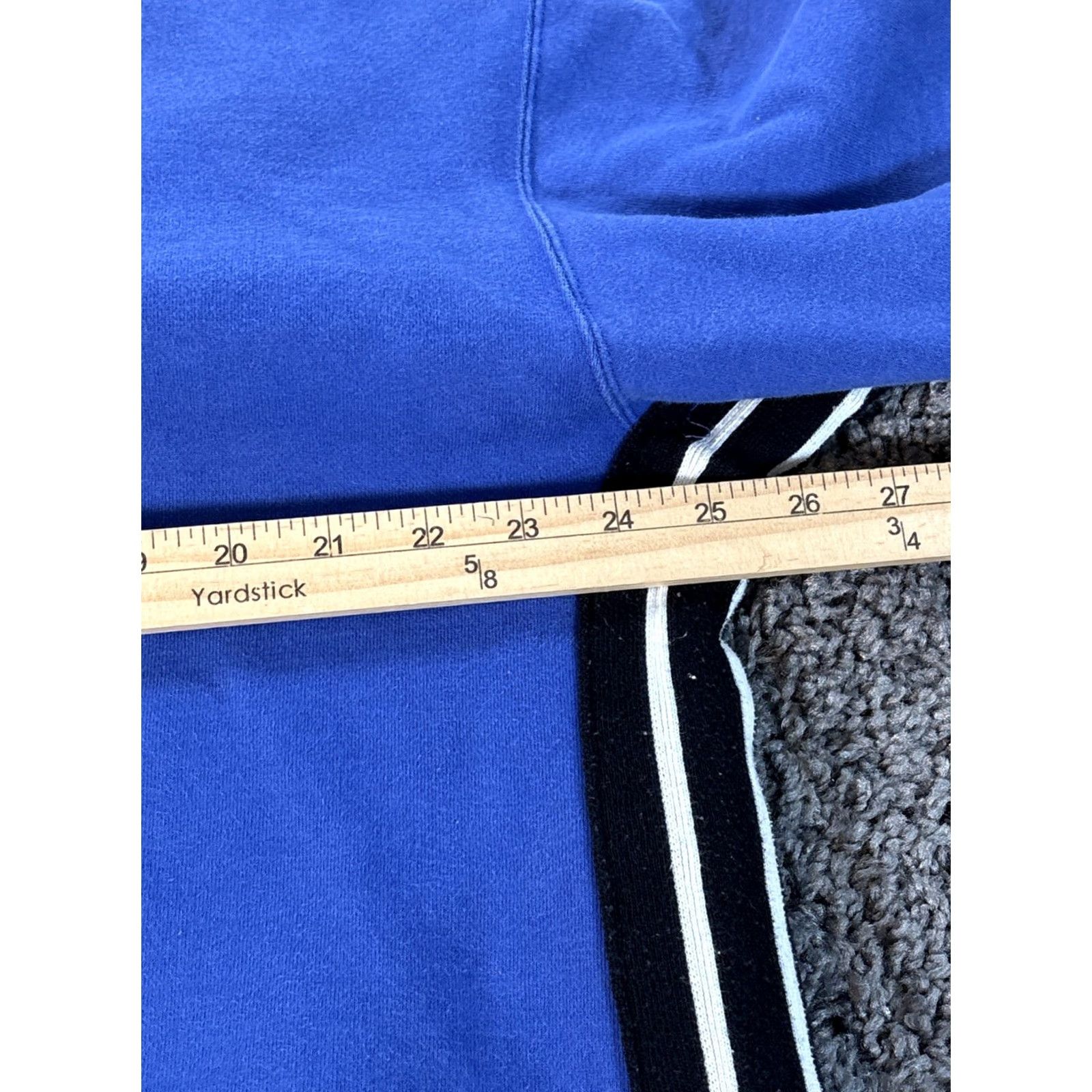 Adidas VINTAGE Adidas Sweatshirt Mens XL Blue Trefoil Logo Cropped Stripe 90s Size US XL / EU 56 / 4 - 3 Thumbnail