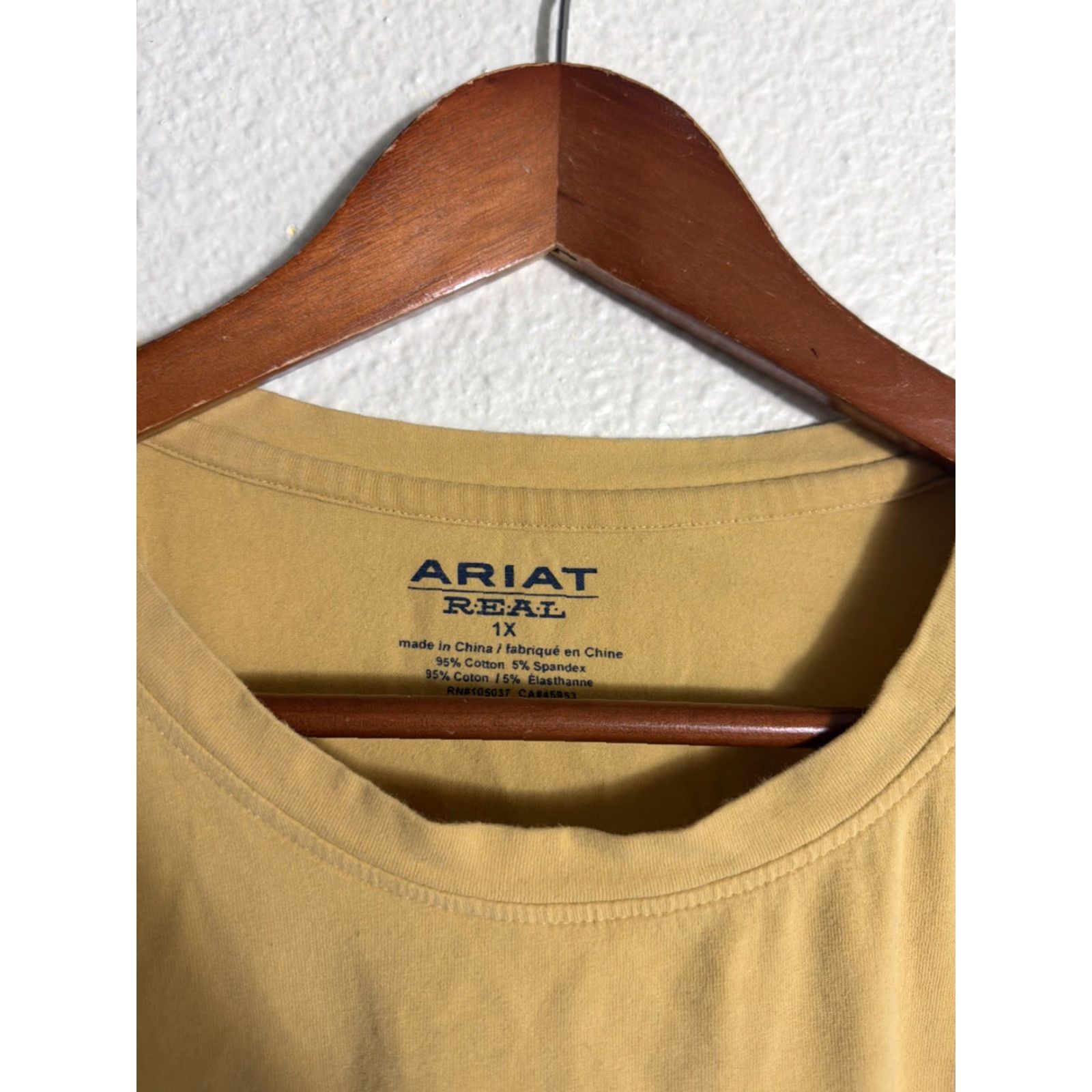 Ariat Ariat T-Shirt Womens 1X Short Sleeve Yellow Spell Out Shirt Women 1X Yellow Size 40" / US 18 - 5 Thumbnail