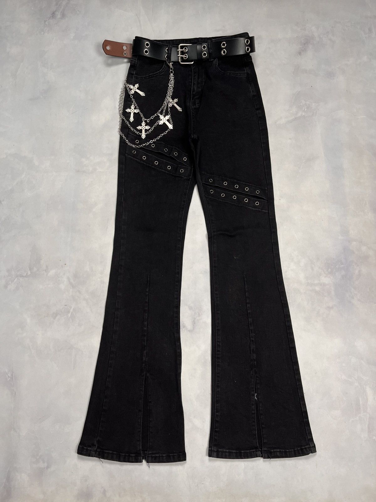 Japanese Brand 2000s Flared Denim Black Size US 26 / EU 42 - 1 Thumbnail