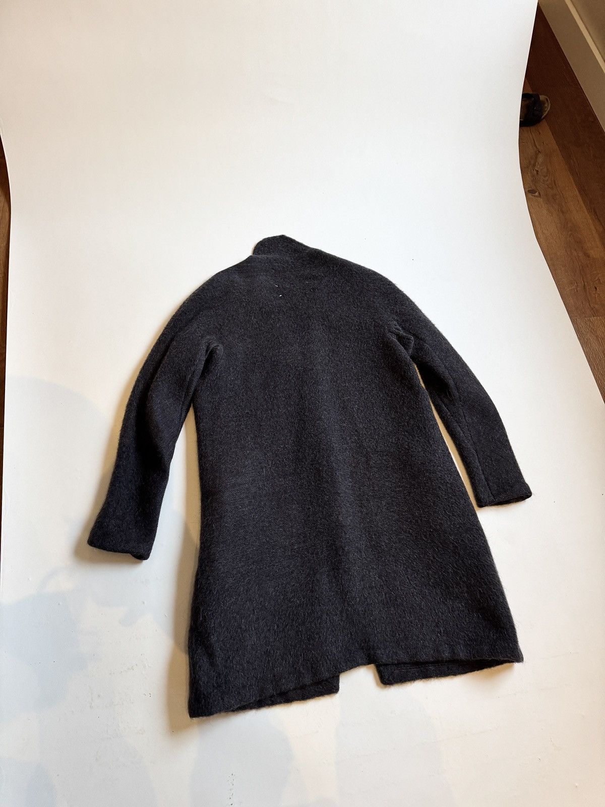 Maison Margiela FW1991 Metal Hook Mohair Coat Open Armpits and Zipped Vents Size L / US 10 / IT 46 - 15 Thumbnail