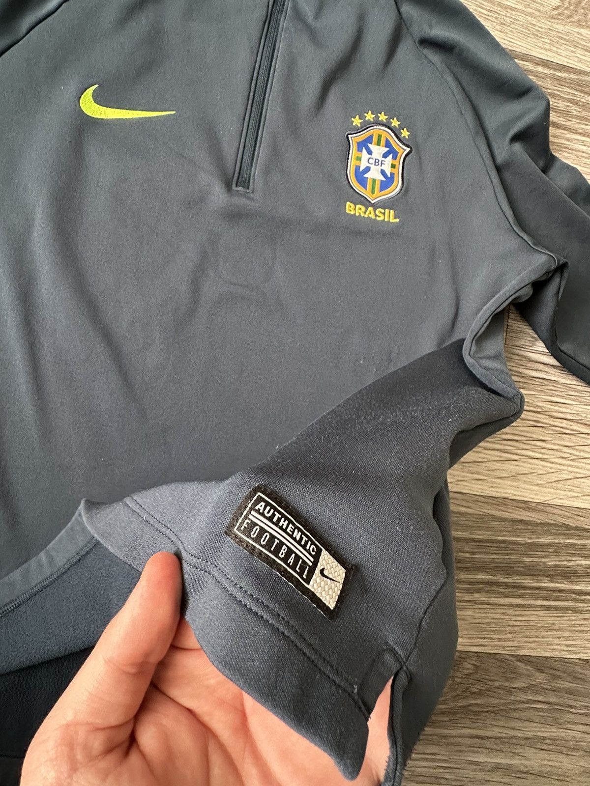 Nike Nike Brazil 2018-2019 Training Footbal Sweatshirt hype bloke Size US S / EU 44-46 / 1 - 5 Thumbnail