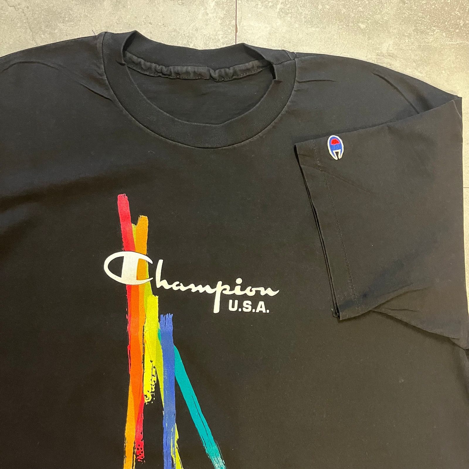 Champion Vintage Champion Slash Graphic T-Shirt – Size X-Large Size US XL / EU 56 / 4 - 3 Thumbnail