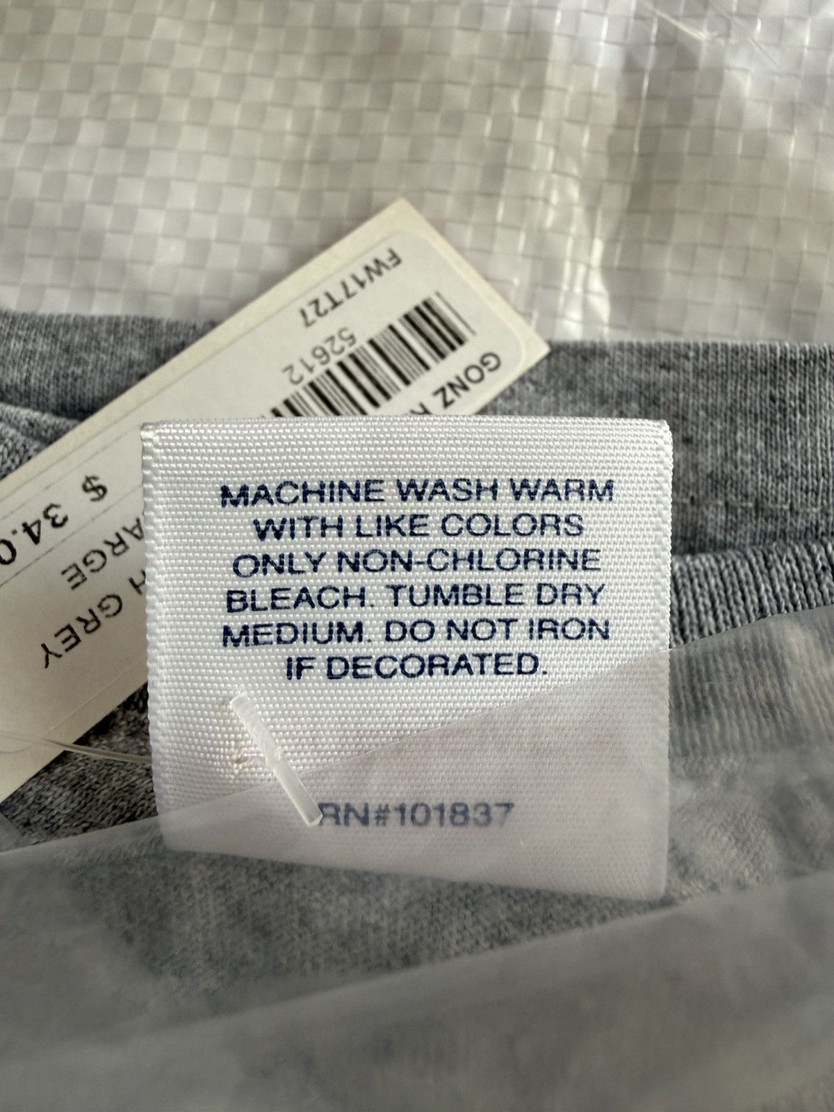 Supreme Supreme Gonz Tee FW17 NWT Size US L / EU 52-54 / 3 - 6 Thumbnail