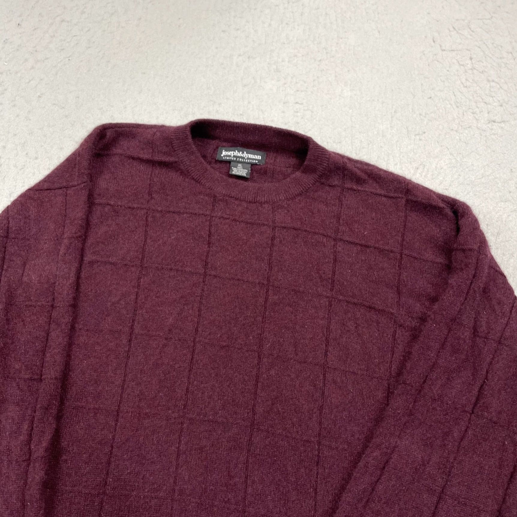 Joseph Joseph & Lyman Mens XL Purple 100% Cashmere Crewneck Knit Sweater Shirt Category: Sweater Size US XL / EU 56 / 4 - 3 Thumbnail