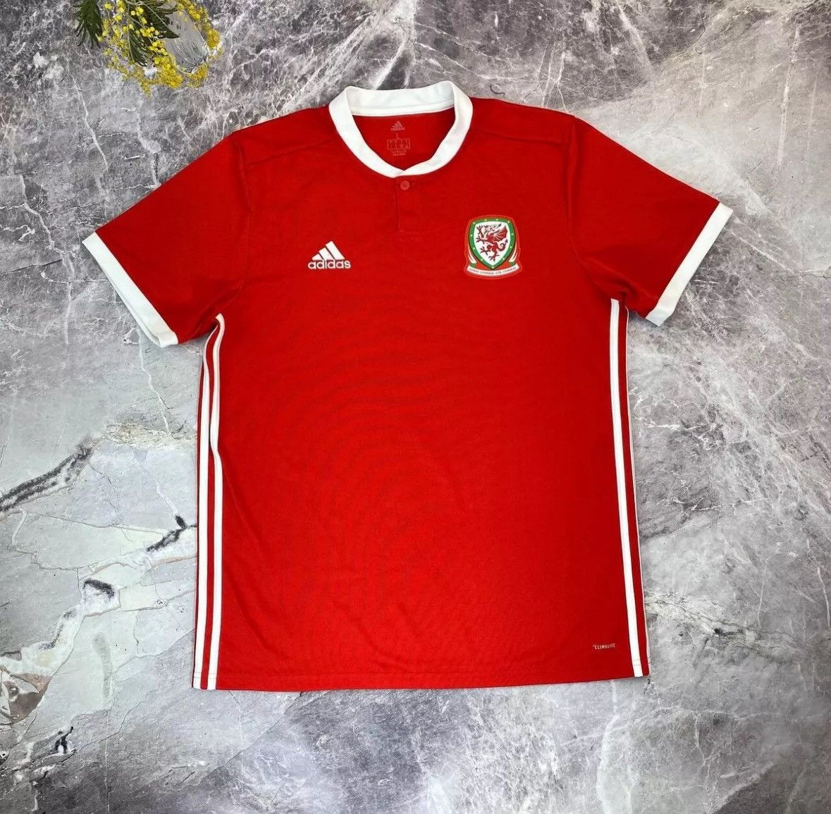 Adidas Wales Shirt Mens L Wales 2017-19 Home Cymru Football Jersey Size US L / EU 52-54 / 3 - 8 Thumbnail