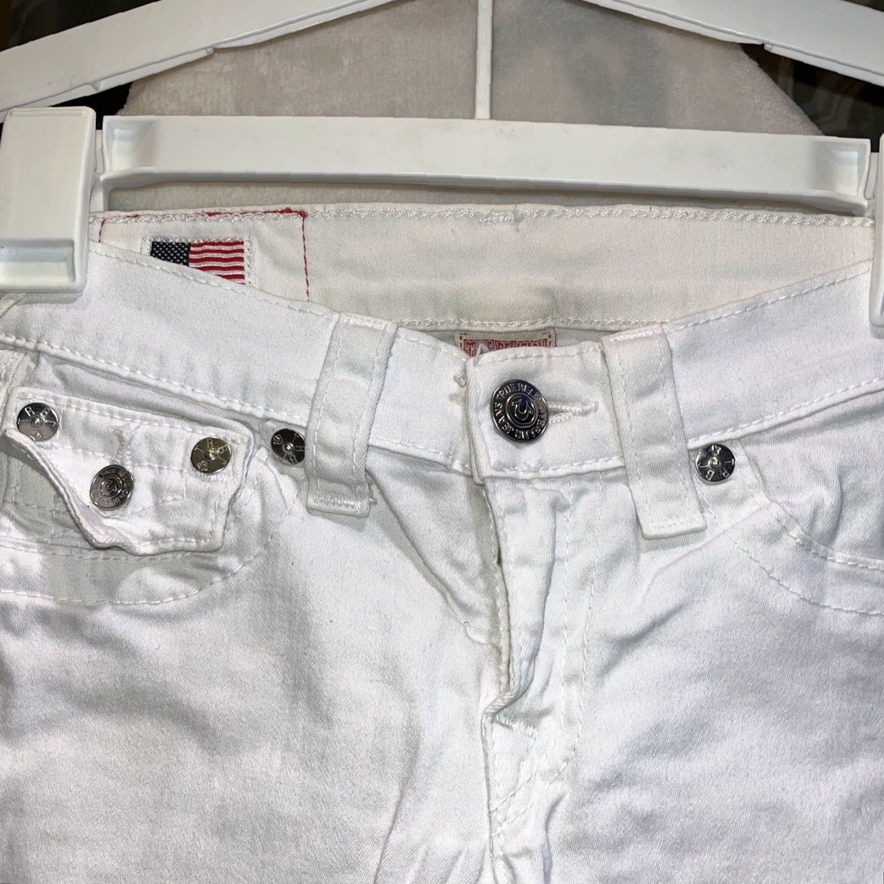 True Religion VINTAGE True Religion Women Cropped Pants Size 24 White Cotton Skinny 90s Festival Womens Size 42" / US 20 - 2 Thumbnail