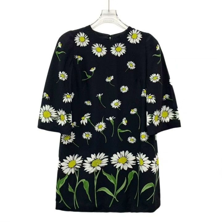Dolce & Gabbana Dolce Gabbana Black Daisy Print Dress Size XS / US 0-2 / IT 36-38 - 1 Thumbnail