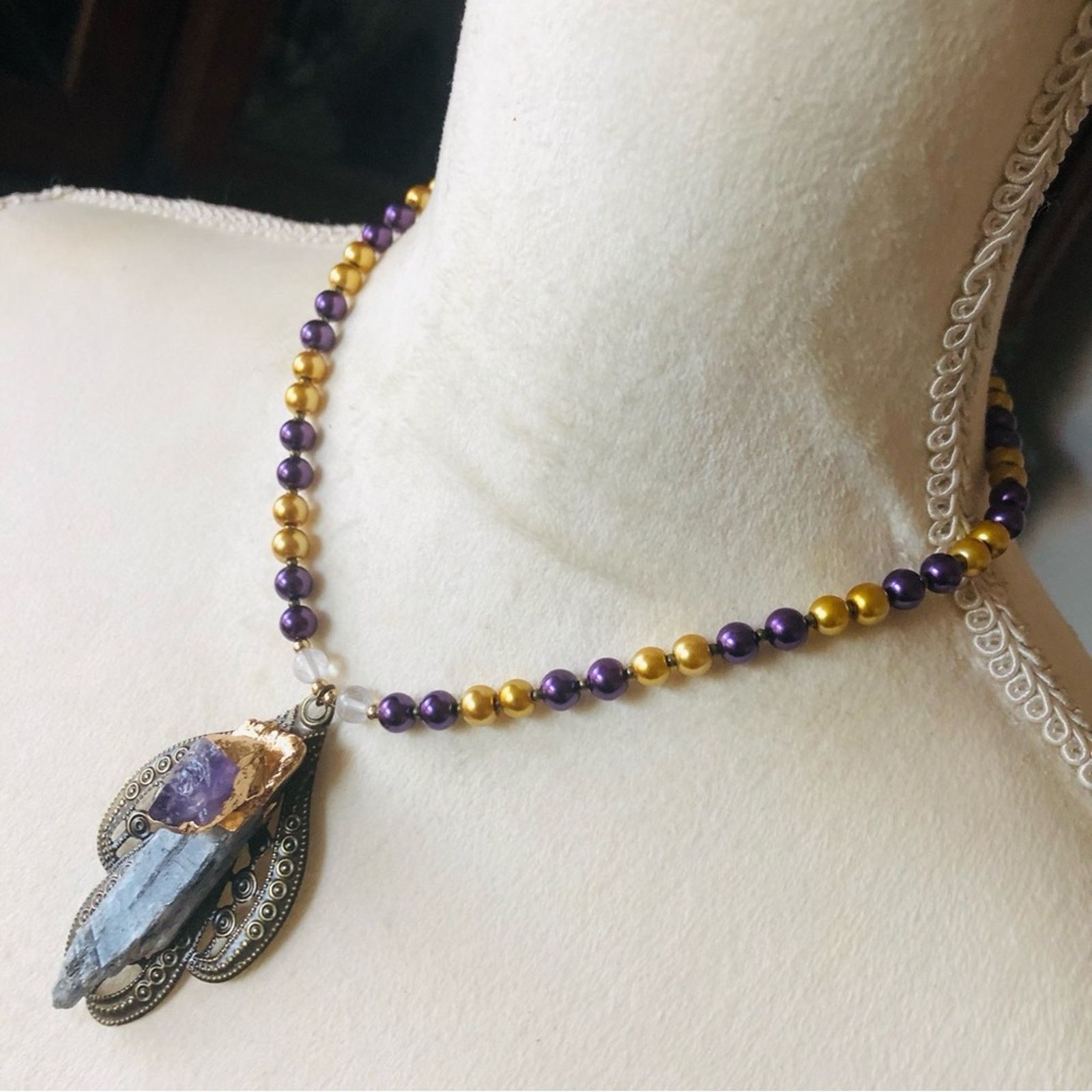 Handmade Handcrafted repurpose kyanite and amethyst Pearl necklace Size ONE SIZE - 4 Thumbnail