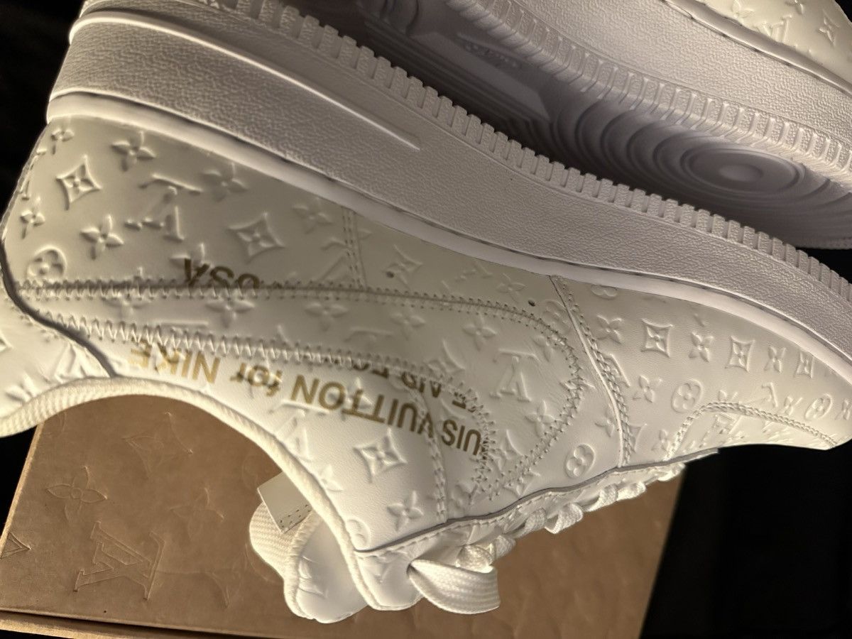 Louis Vuitton × Nike × Virgil Abloh Louis Vuitton Nike Air Force 1 Low by Virgil Abloh Size US 9.5 / EU 42-43 - 14 Thumbnail