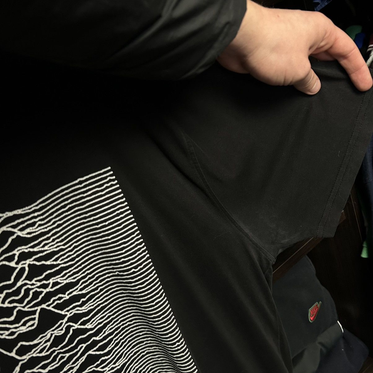 Joy Division Vintage Joh Division 2016 Unknown Pleasures rock band tee Size US XL / EU 56 / 4 - 8 Thumbnail