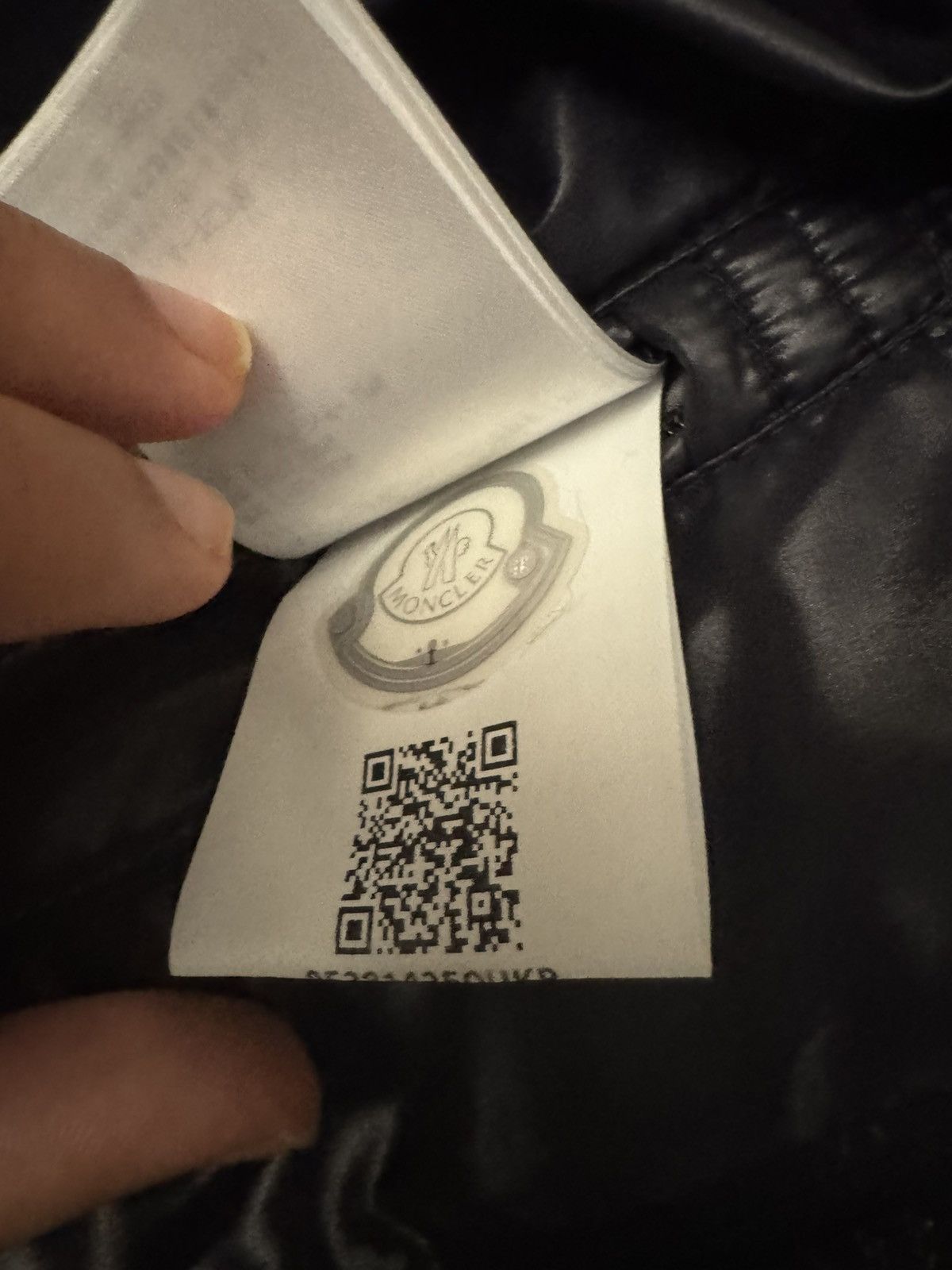 Moncler Moncler Ecrins Down Size US M / EU 48-50 / 2 - 4 Thumbnail
