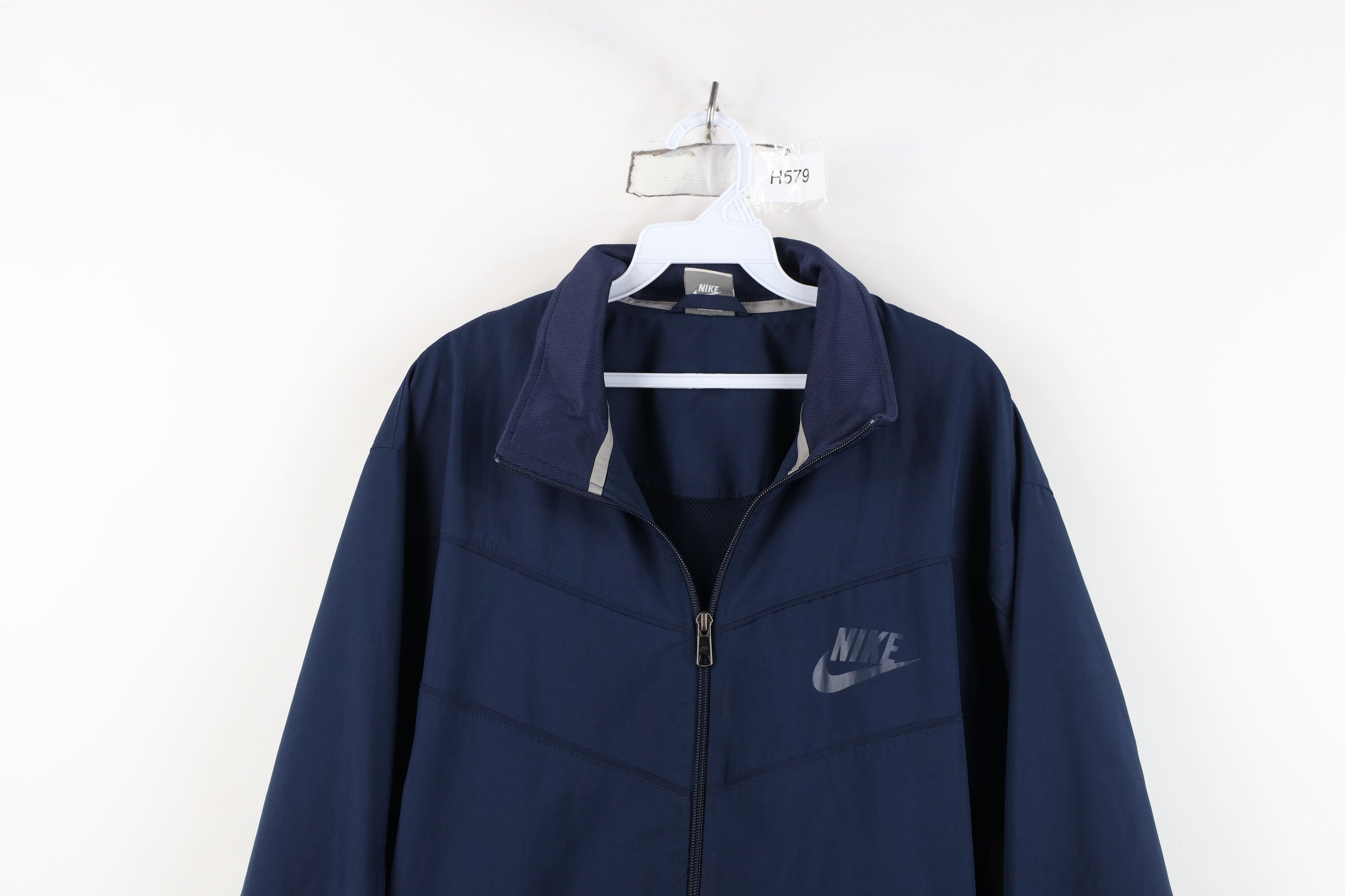 Nike Vintage Y2K Nike Sportswear Swoosh Lined Windbreaker Jacket Size US L / EU 52-54 / 3 - 2 Thumbnail