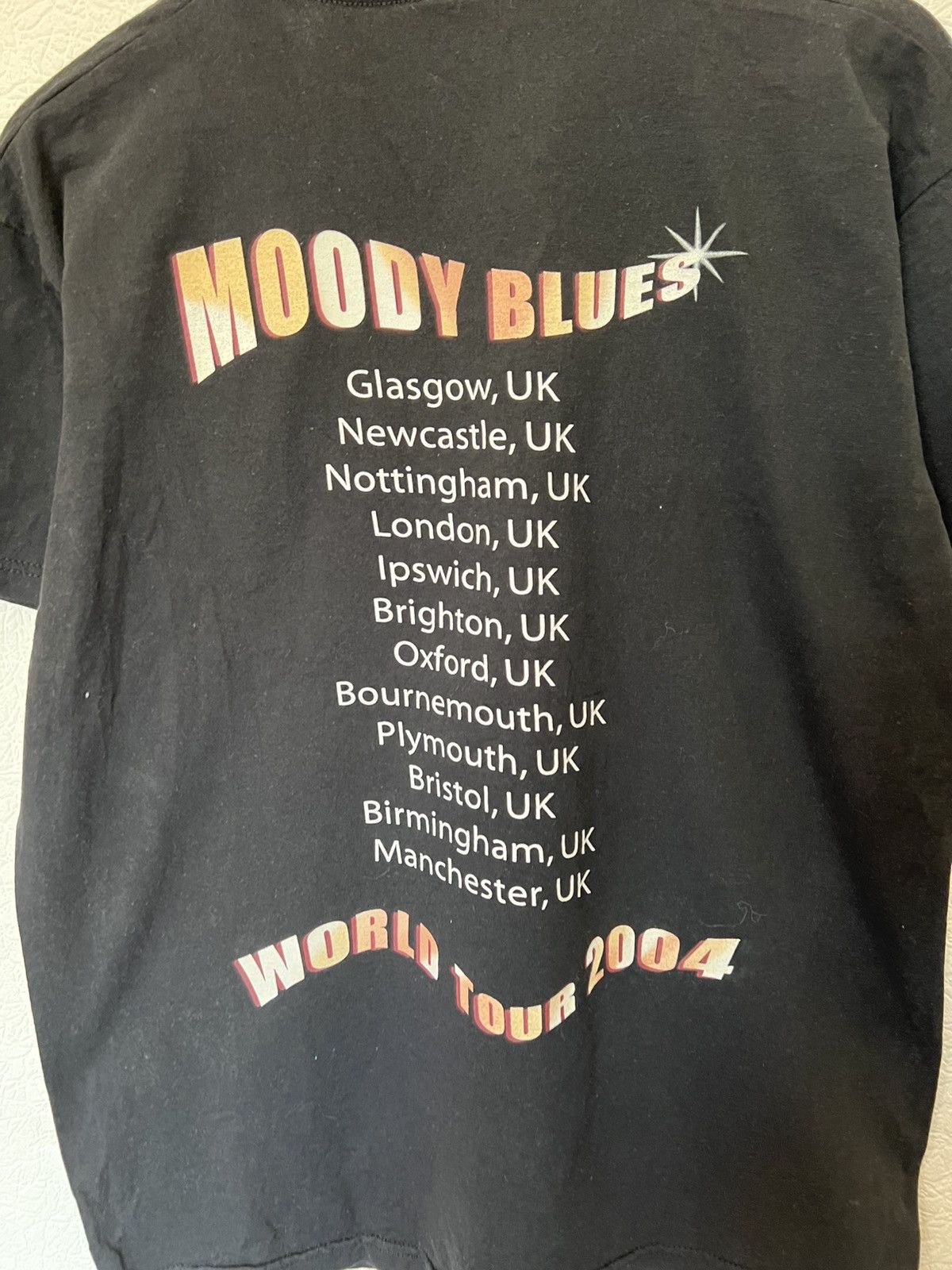 Band Tees Vintage 2004 The Moody Blues Tee Guitar Band Size US M / EU 48-50 / 2 - 5 Thumbnail