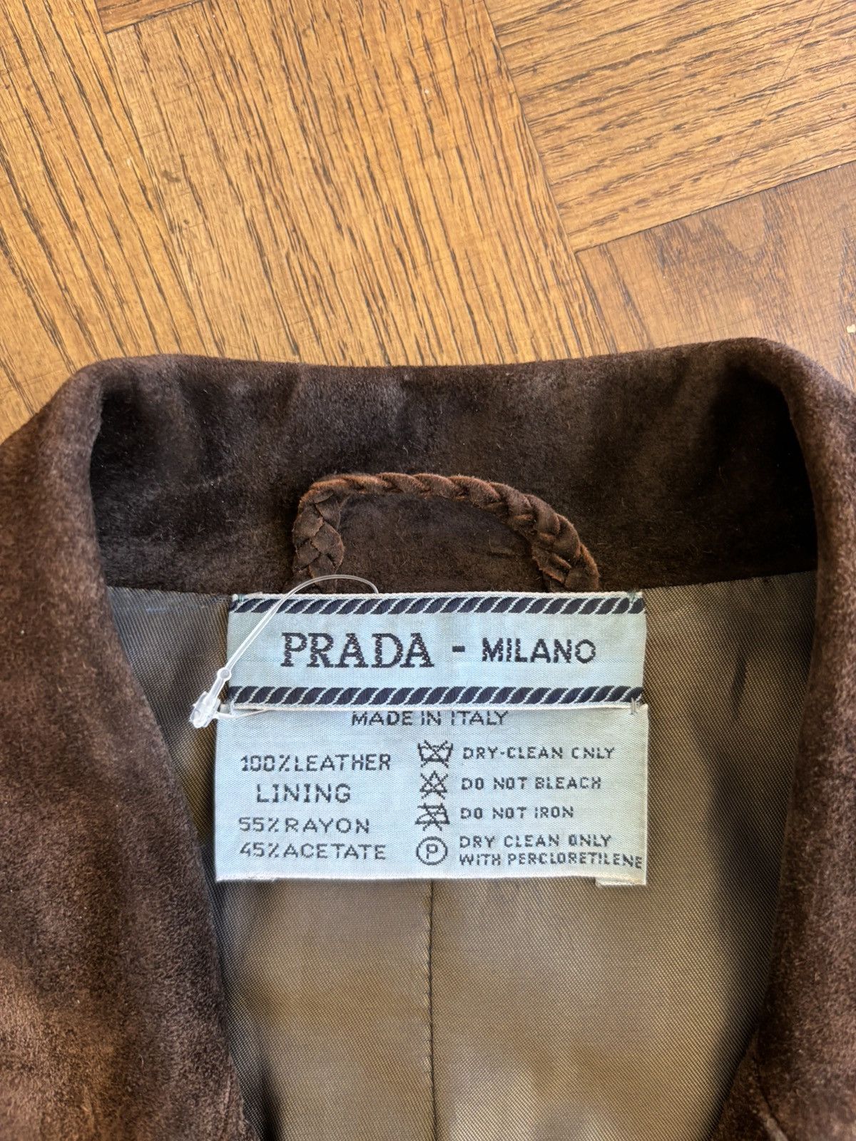 Prada Prada velour jacket Size M / US 6-8 / IT 42-44 - 2 Thumbnail