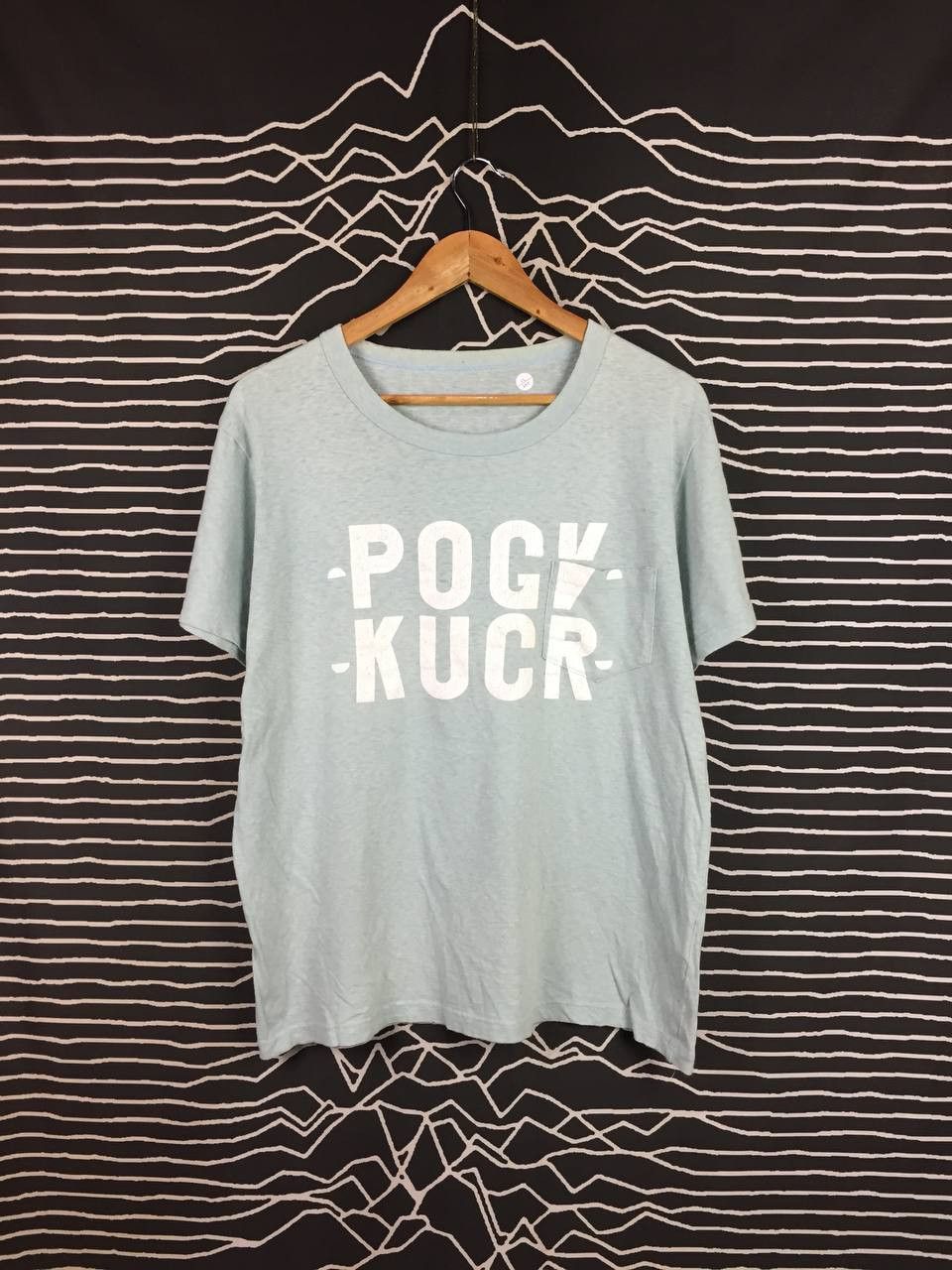 Japanese Brand Vtg Koko Bottle Made In Japan POGV KUCR Graphic Pocket Tee Size US L / EU 52-54 / 3 - 2 Thumbnail