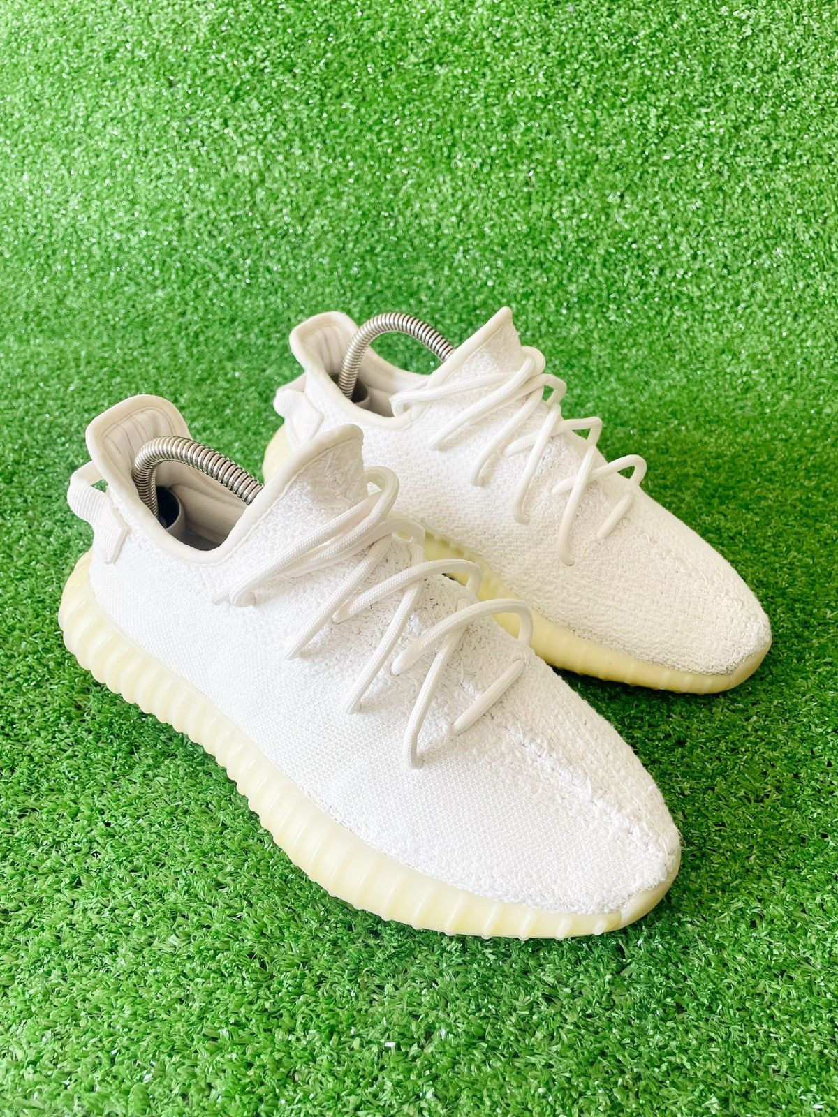 Adidas × Kanye West Adidas Yeezy Boost 350 V2 Cream White Size 40 SS18 Size US 7 / EU 40 - 4 Thumbnail
