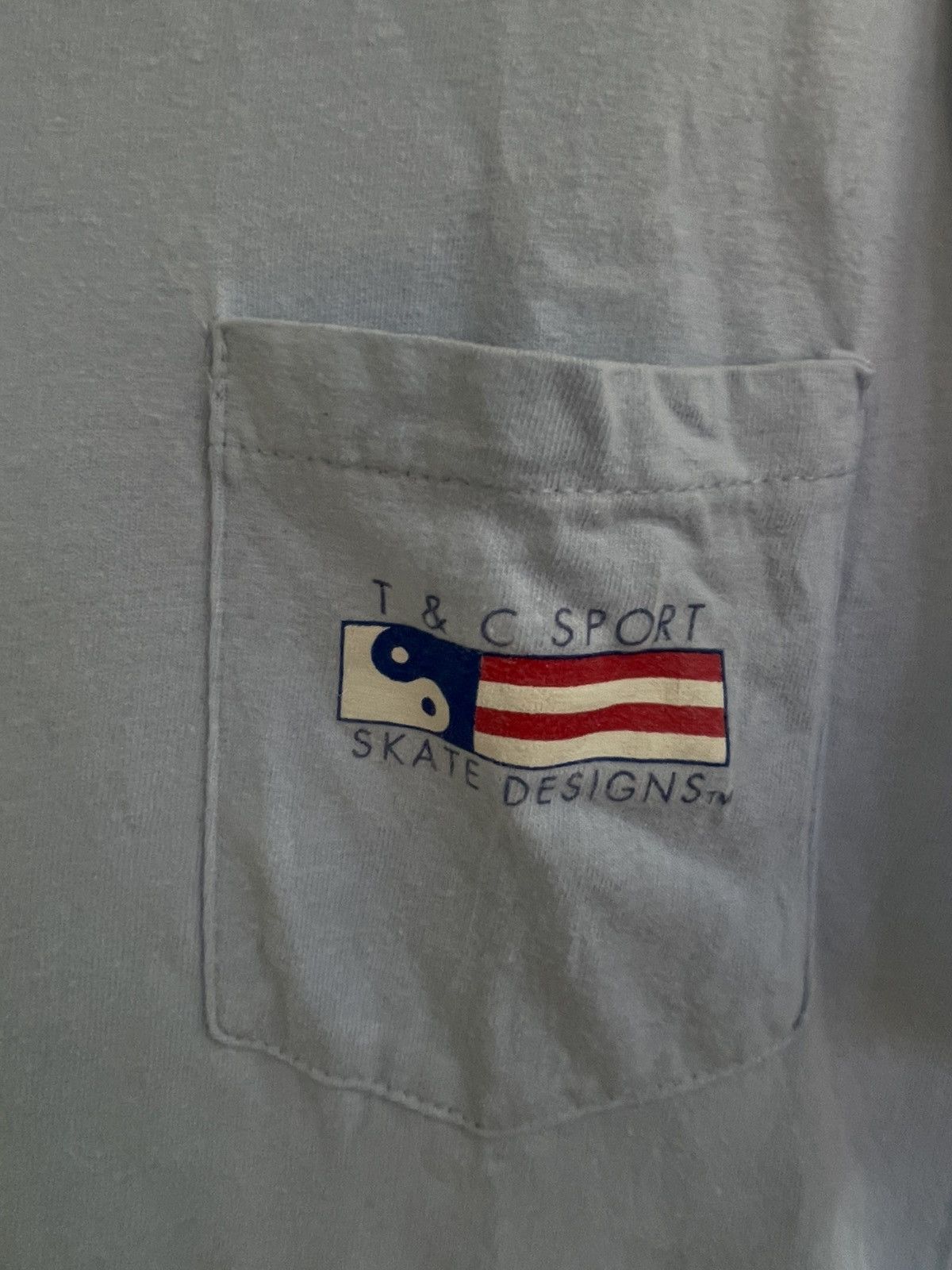 Vintage Vintage 90s T&C Sport Skate Designs pocket tee t shirt Size US M / EU 48-50 / 2 - 5 Thumbnail
