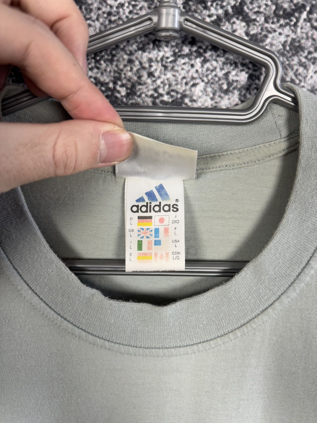 Adidas Men’s Adidas Vintage 90s T-Shirt Big Logo Retro Size L Size US L / EU 52-54 / 3 - 8 Thumbnail