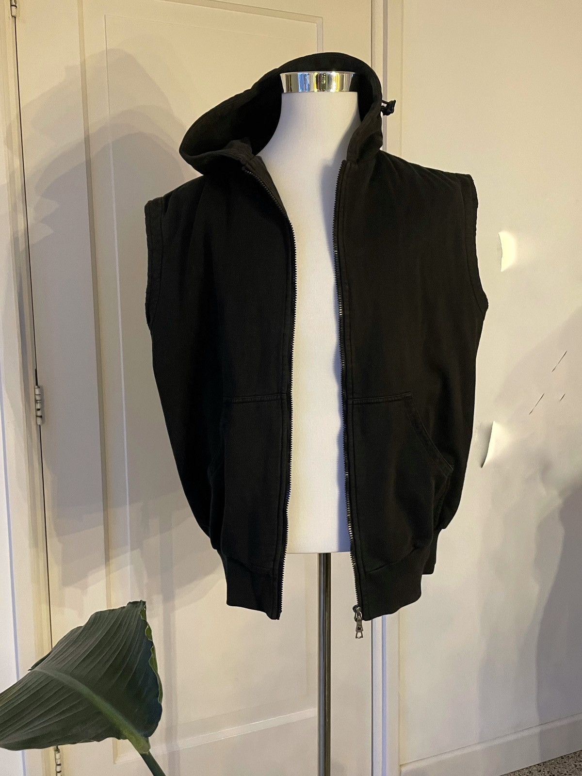 Maharishi Maharishi MHI Cartel NYC Sleeveless Hoodie – Archive 2006 Size US L / EU 52-54 / 3 - 7 Thumbnail